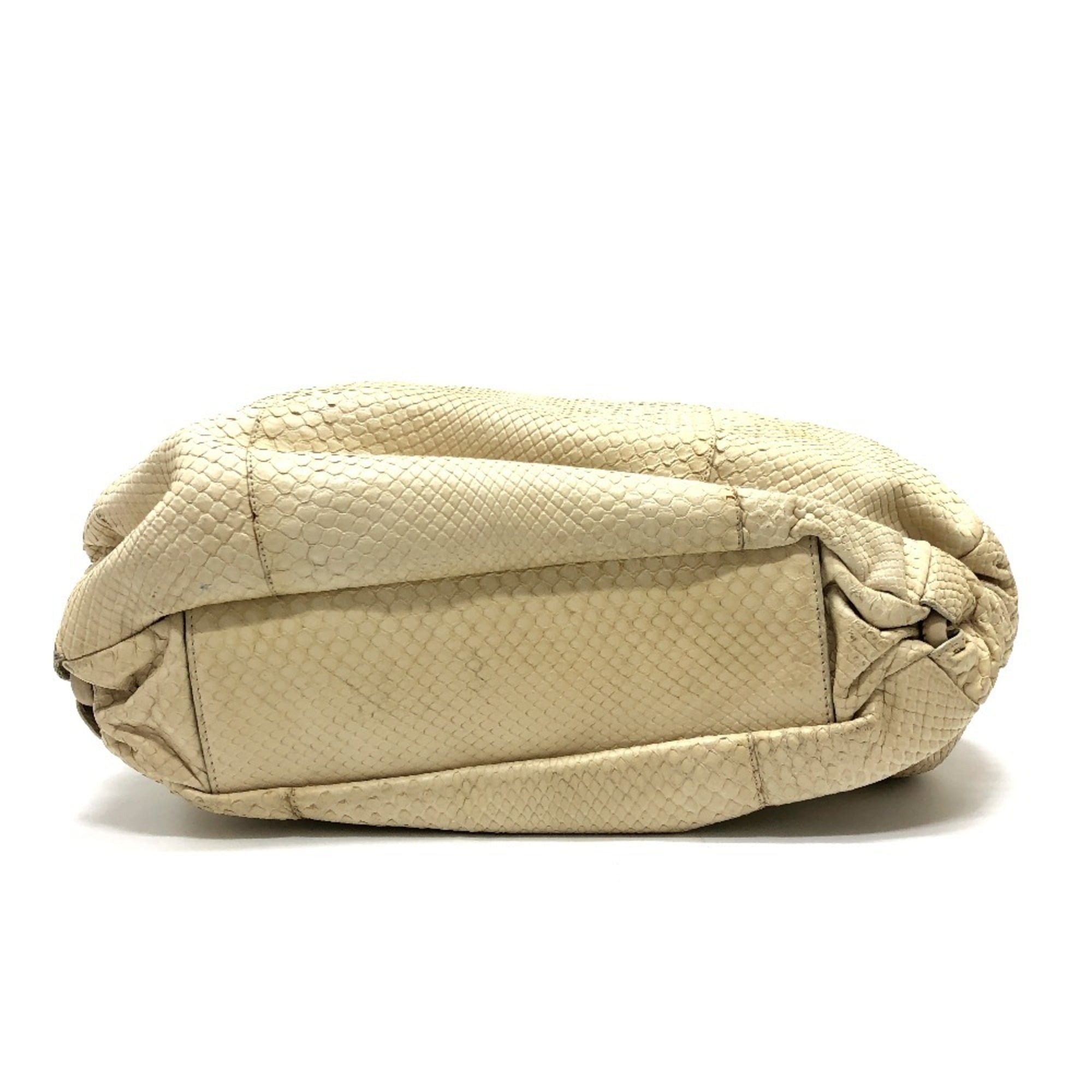 Tod's White Leather Handbag Shoulder Bag Tote Bag (Pre-Owned)