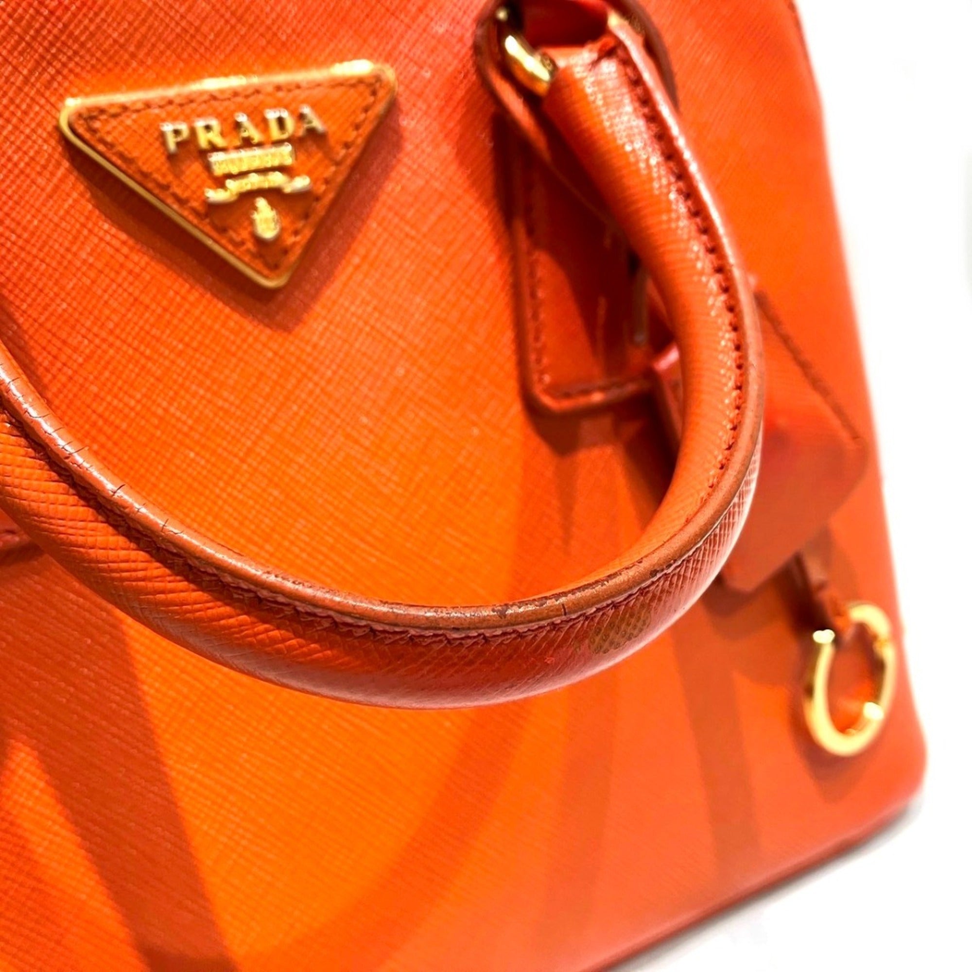 Prada Orange Leather Handbag (Pre-Owned)