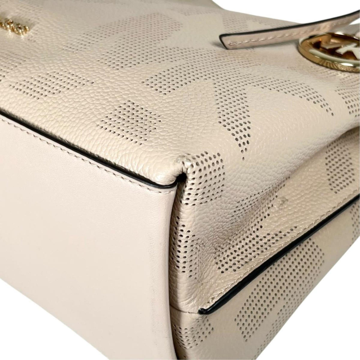 Michael Kors Beige Leather Tote Bag (Pre-Owned)