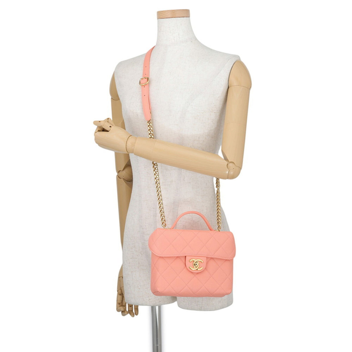 Chanel Matelasse Salmon Pink Grained Calfskin Handbag Shoulder Bag (Pre-Owned)