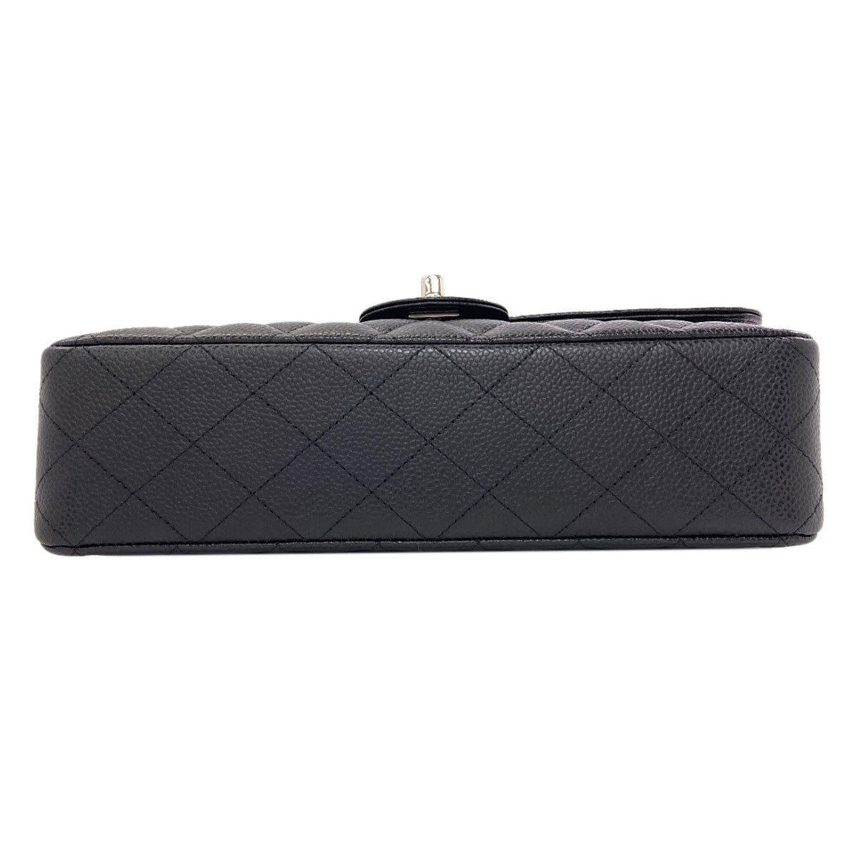 Chanel Matelasse Black Leather Shoulder Bag (Pre-Owned)