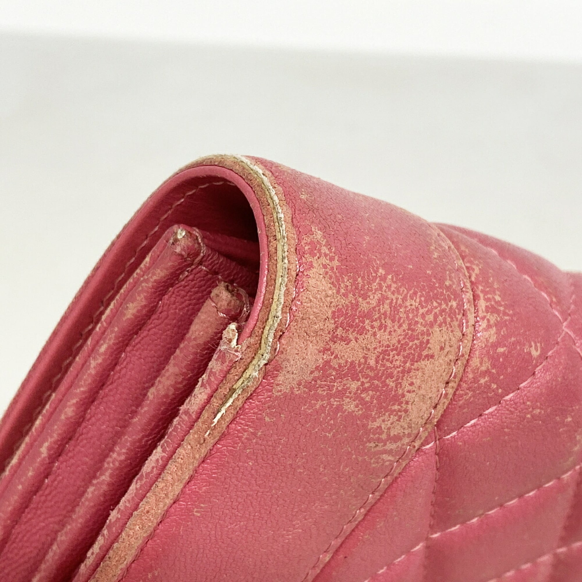 Chanel Pink Leather Long Wallet (Bi-Fold) (Pre-Owned)