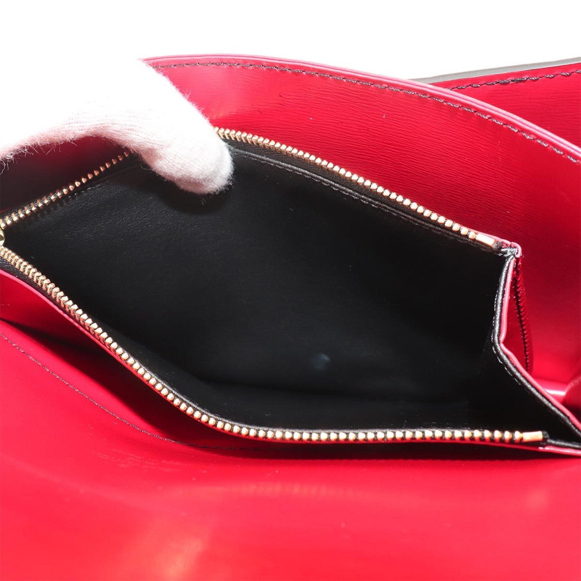 Louis Vuitton Black Red Color Epi Leather Handbag Shoulder Bag (Pre-Owned)