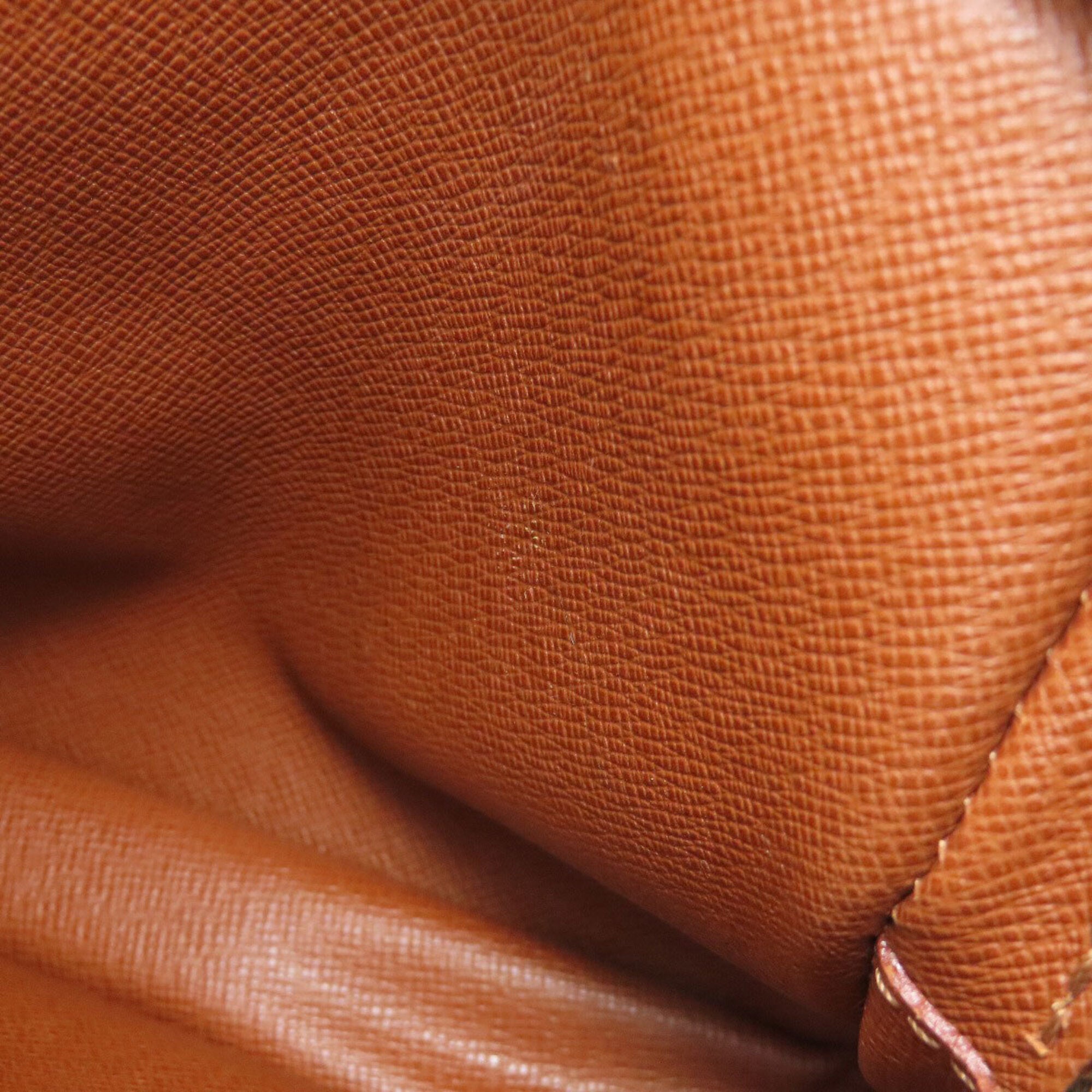 Louis Vuitton Monogram Monogram Shoulder Bag (Pre-Owned)
