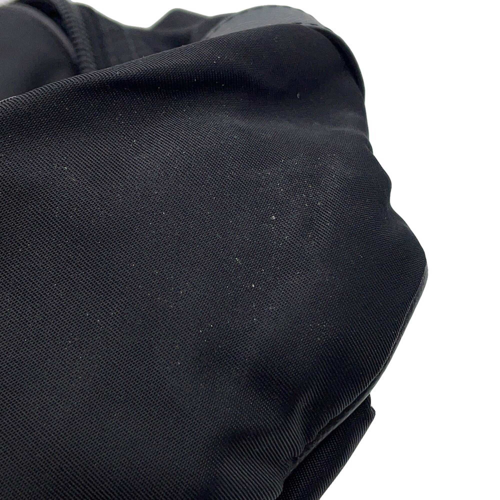Prada Black Nylon Clutch Bag Handbag (Pre-Owned)