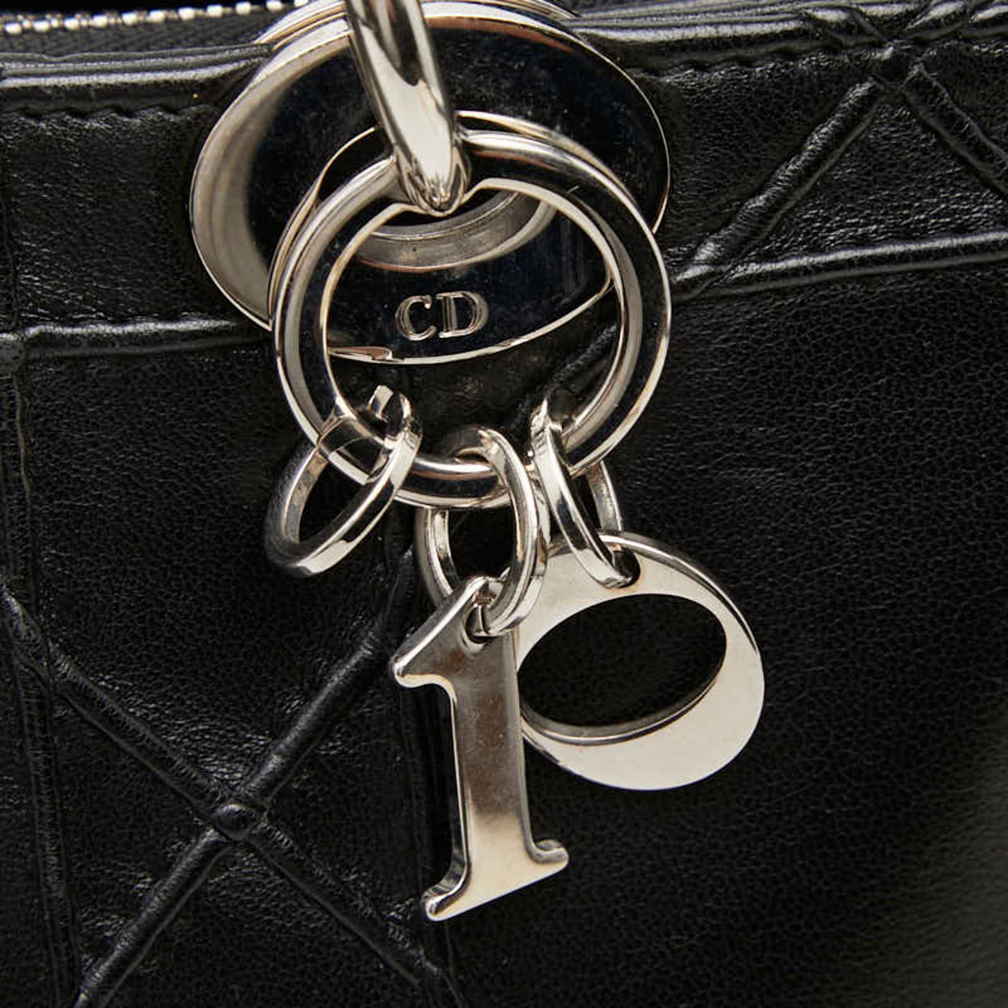 Christian Dior Black Leather Handbag (Pre-Owned)
