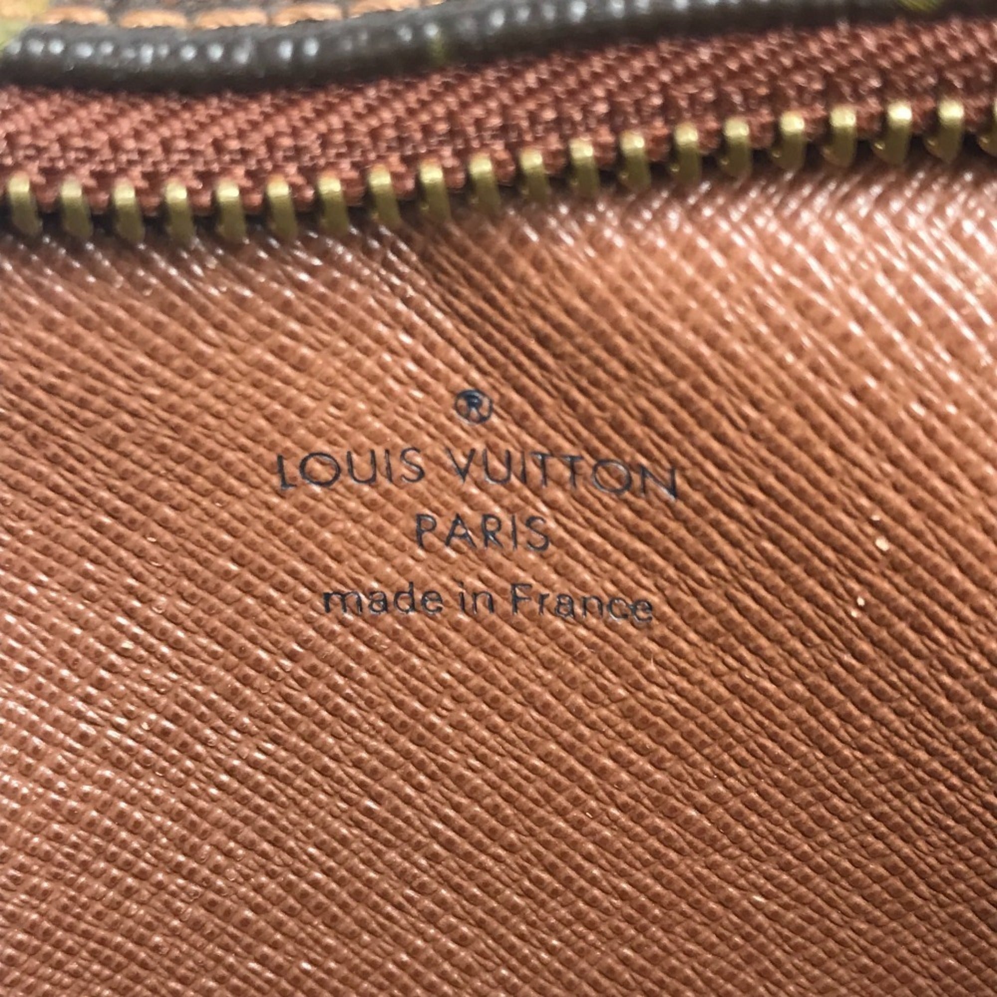 Louis Vuitton Brown Monogram Canvas Pochette Shoulder Bag (Pre-Owned)