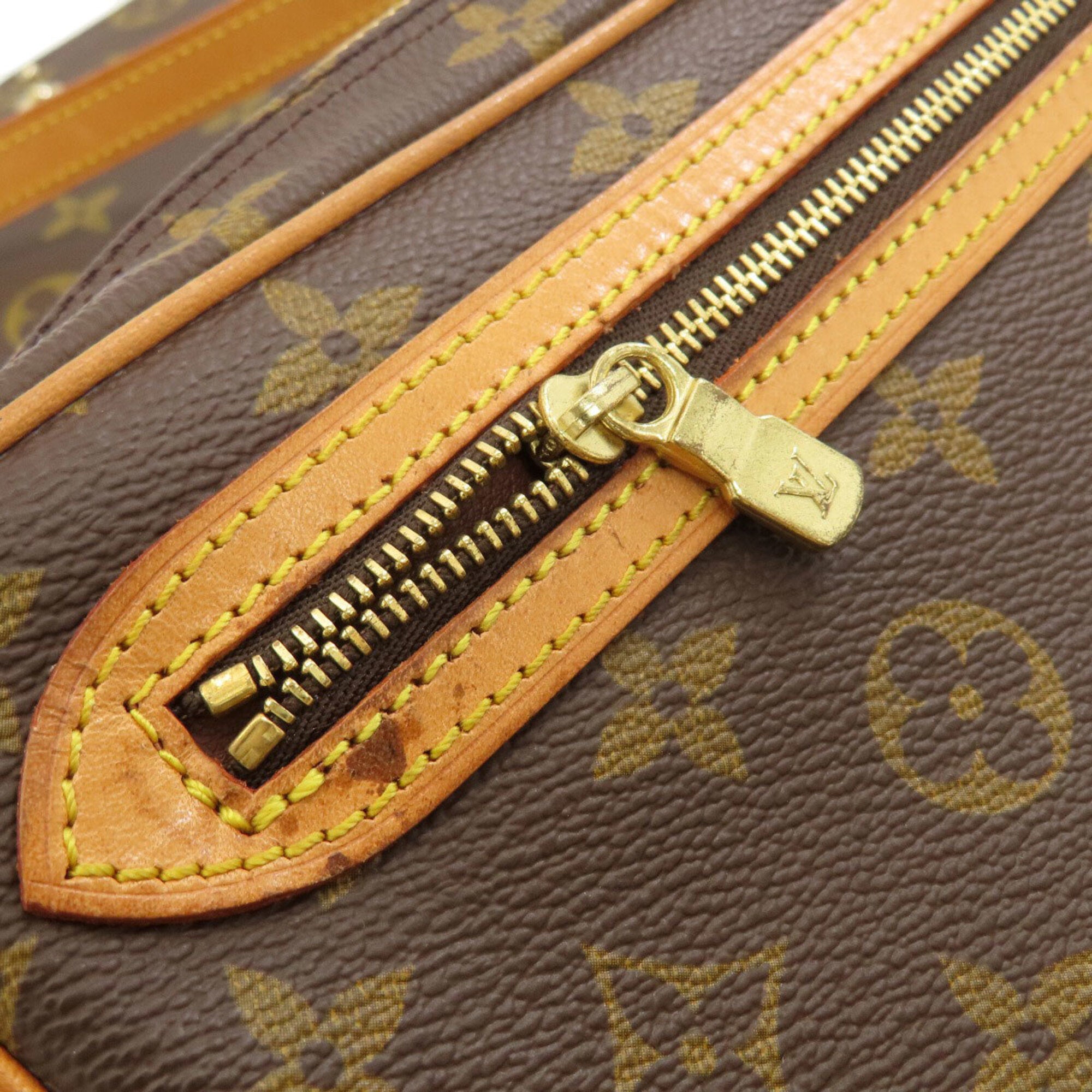 Louis Vuitton Monogram Monogram Shoulder Bag (Pre-Owned)