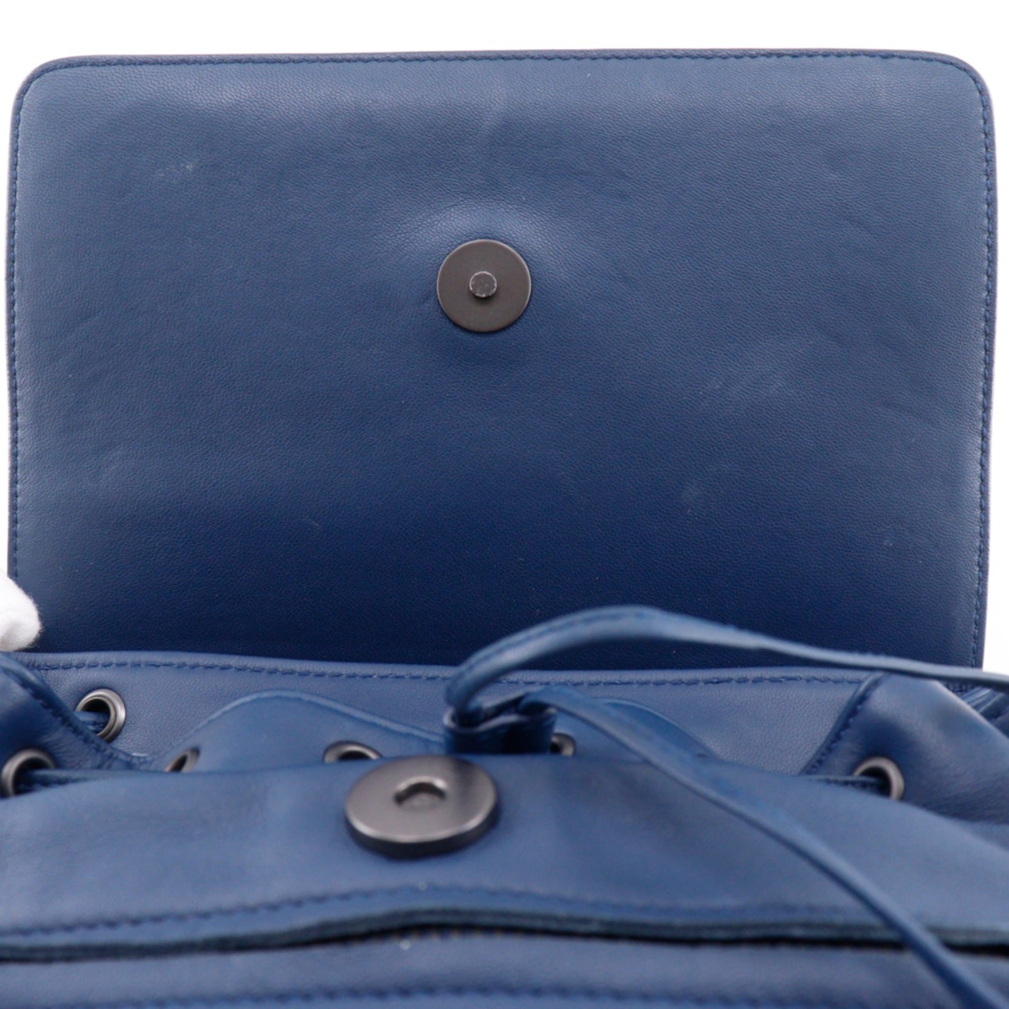 Bottega Veneta Intrecciato Blue Leather Backpack (Pre-Owned)
