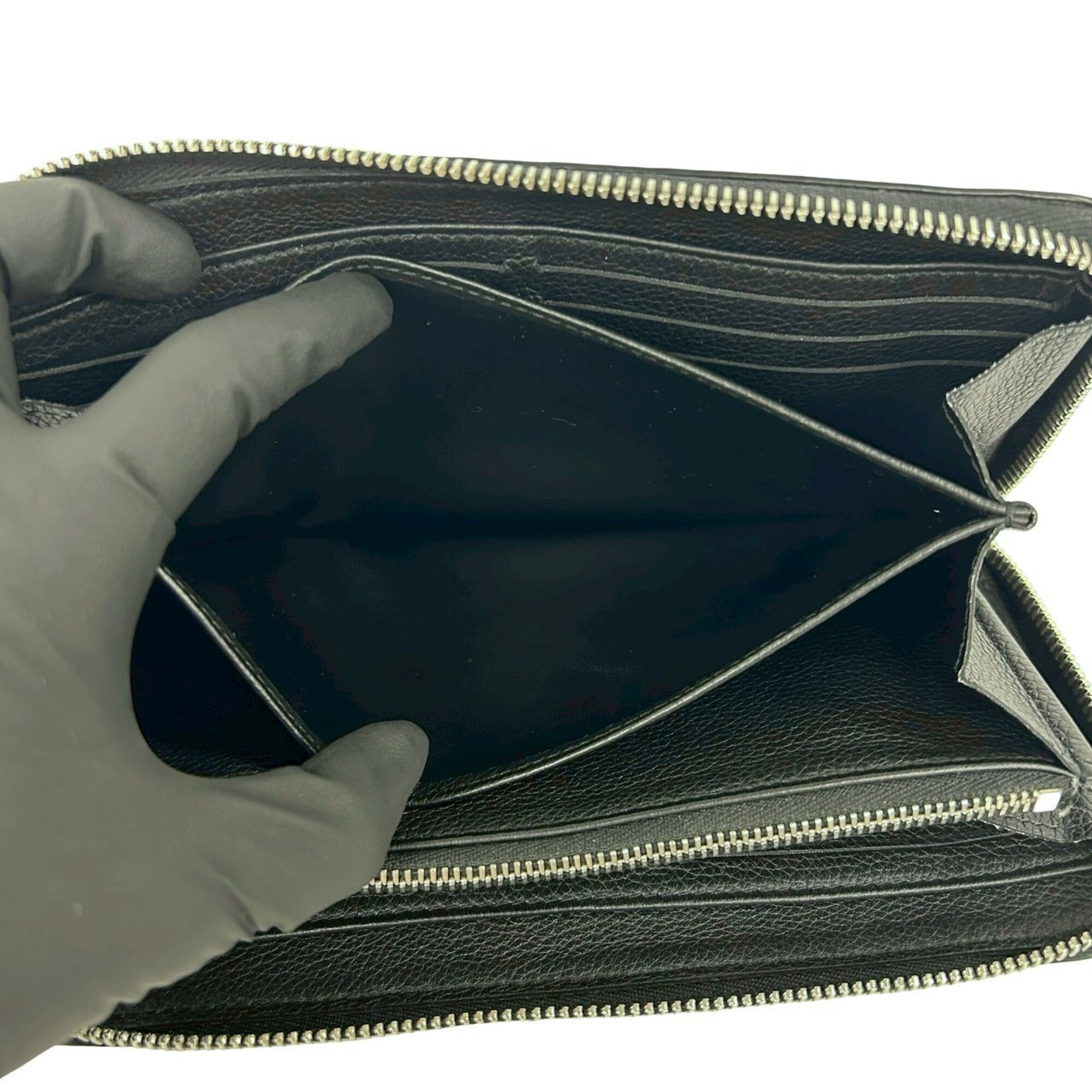 Louis Vuitton Black Leather Long Wallet (Bi-Fold) (Pre-Owned)