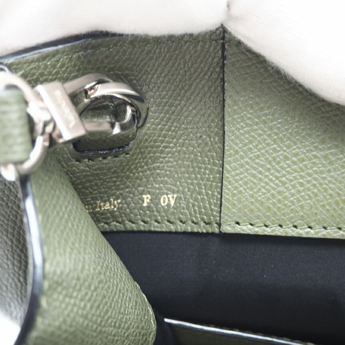 Valextra Khaki Leather Shoulder Bag (Pre-Owned)