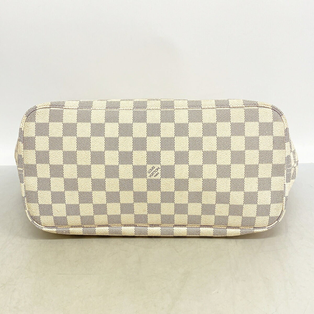 Louis Vuitton White Tote Bag (Pre-Owned)