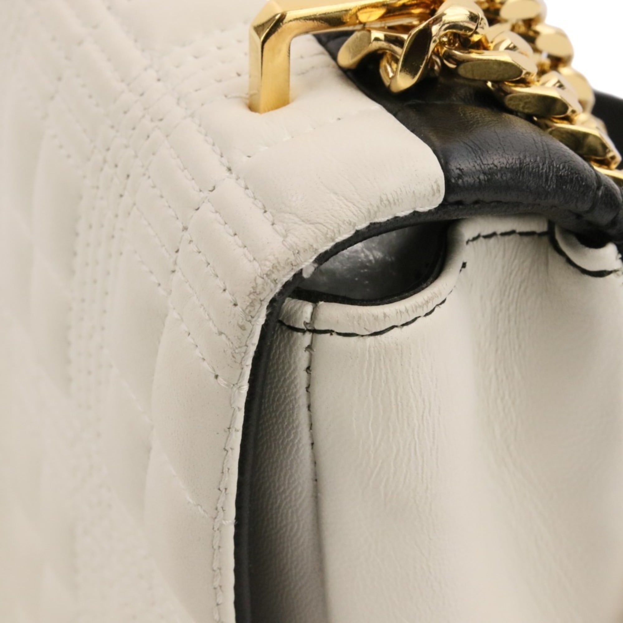 Burberry Black White Quilting Shoulder Bag (Pre-Owned)
