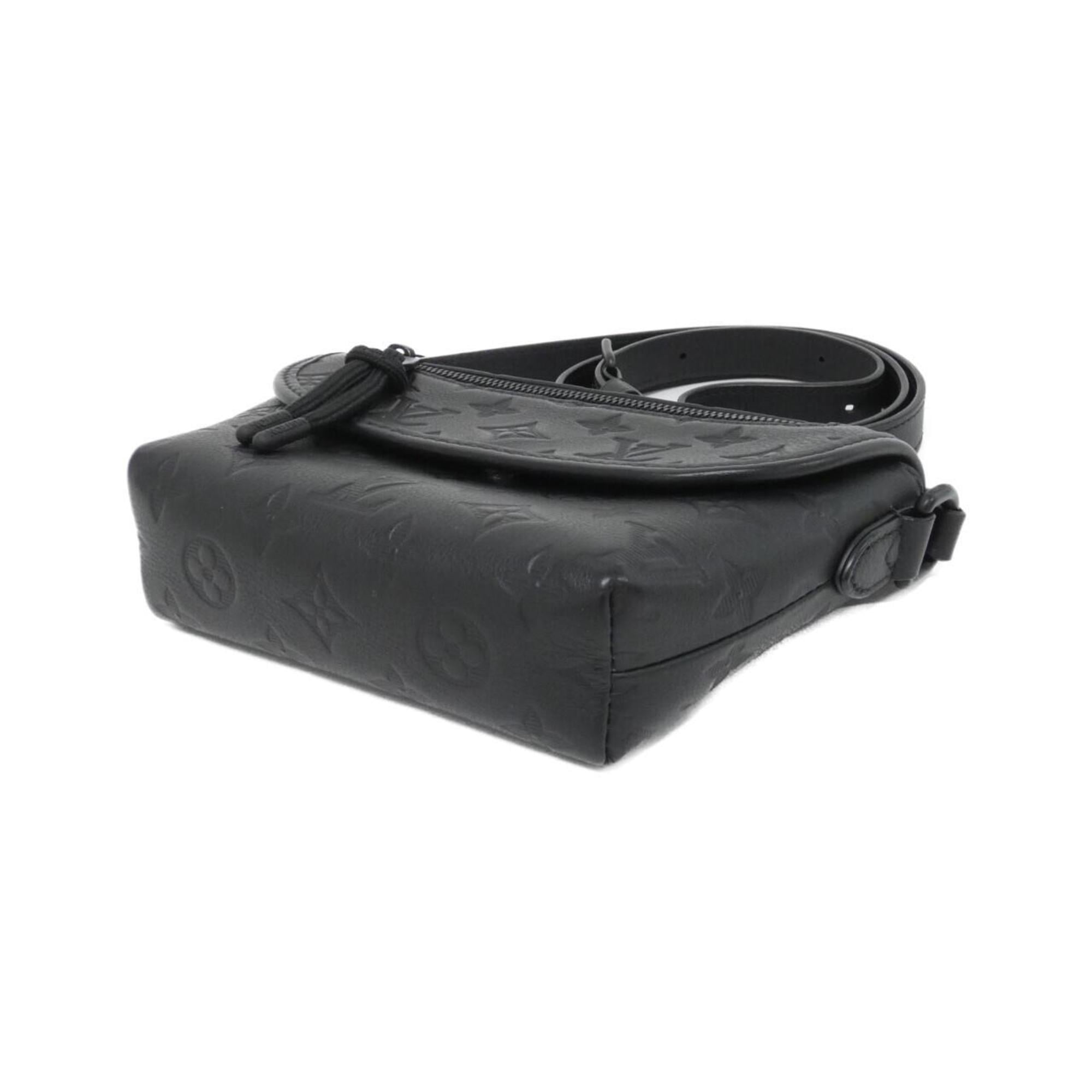 Louis Vuitton Black Leather Shoulder Bag (Pre-Owned)