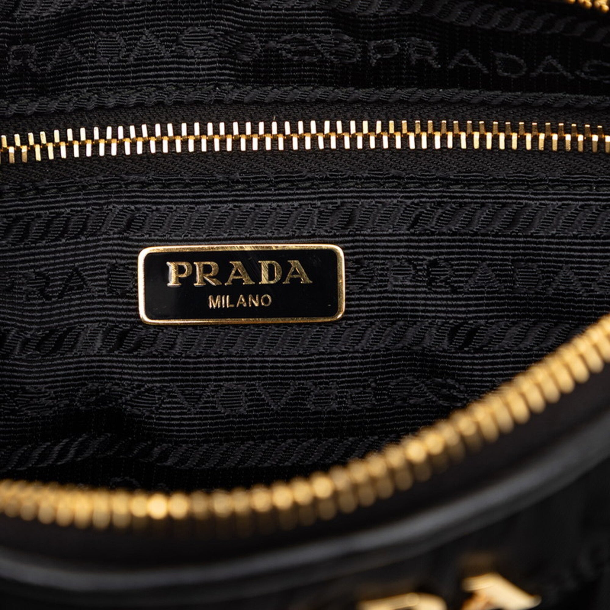 Prada Black Nylon Leather Shoulder Bag (Pre-Owned)