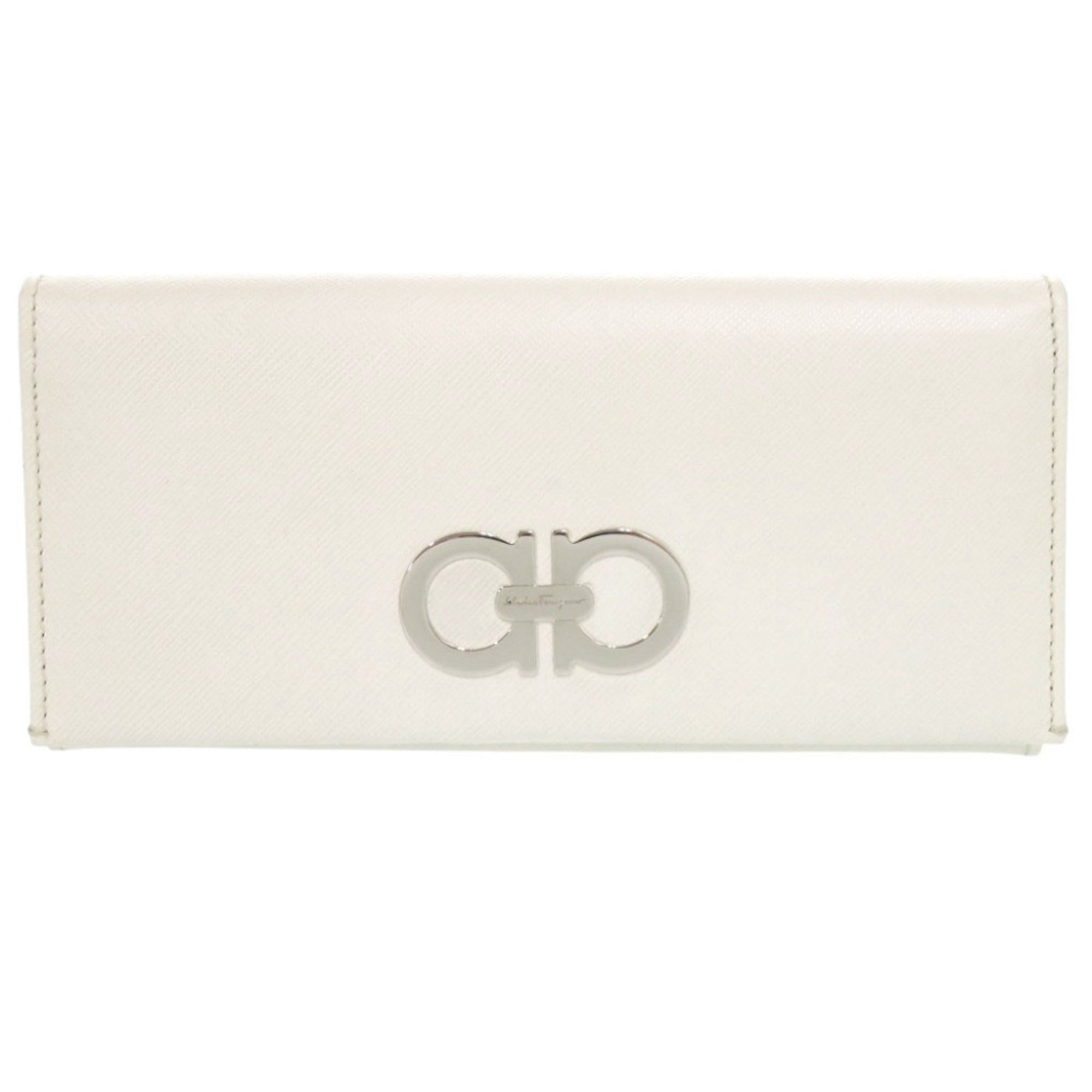 Salvatore Ferragamo White Leather Long Wallet (Bi-Fold) (Pre-Owned)