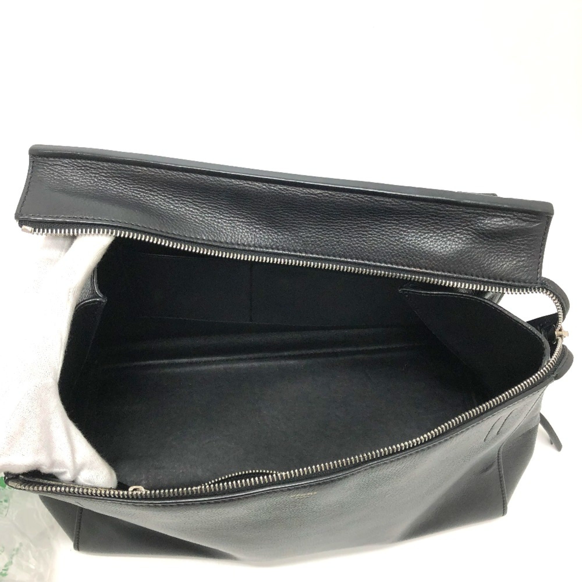 Celine Black Leather Shoulder Bag (Pre-Owned)