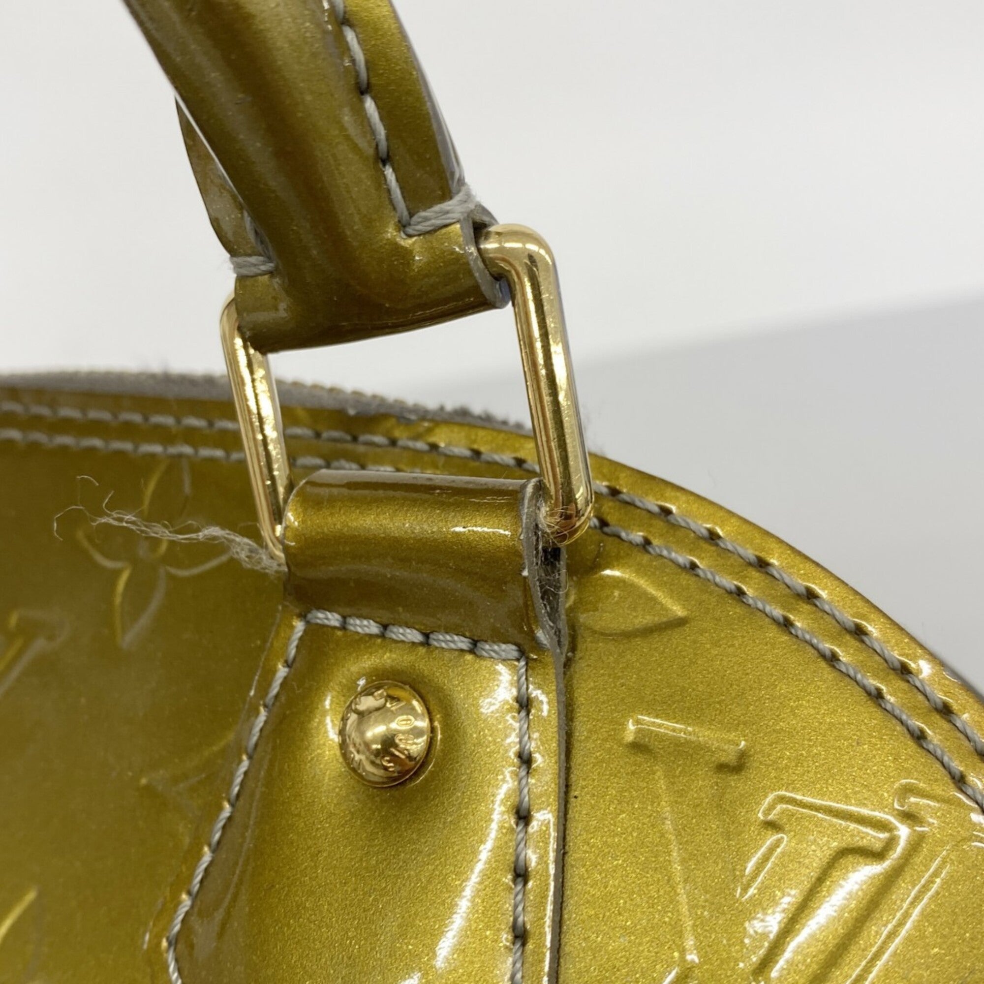 Louis Vuitton Givre Handbag (Pre-Owned)