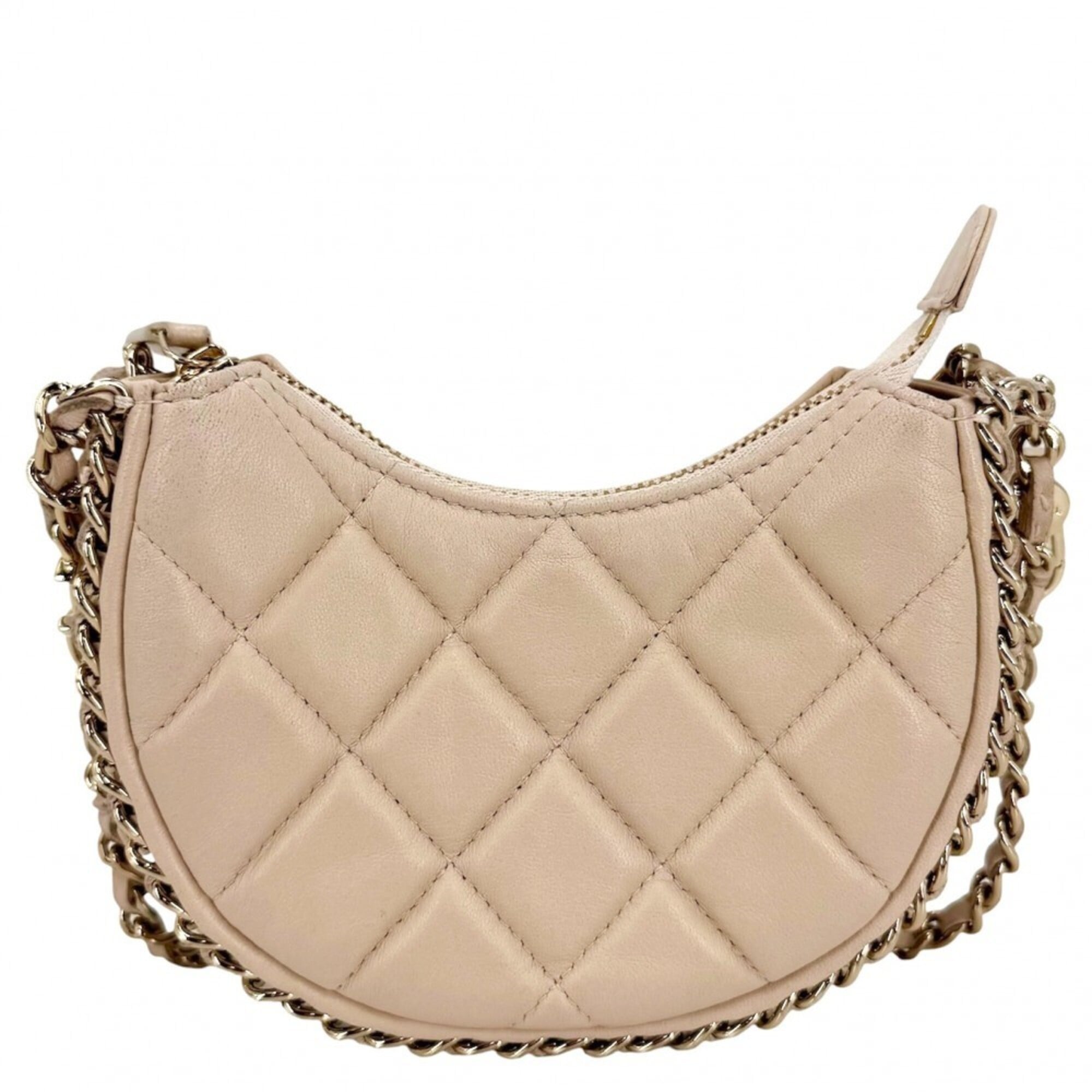 Chanel Beige Beige Gold White Leather Pochette Shoulder Bag (Pre-Owned)