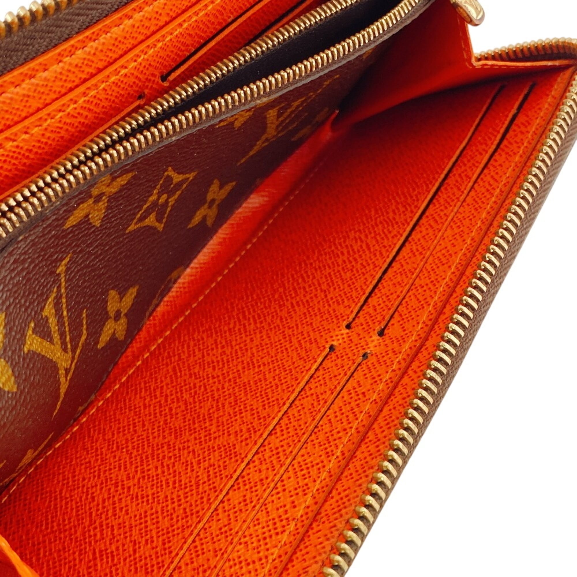 Louis Vuitton Brown Monogram Leather (Pre-Owned)