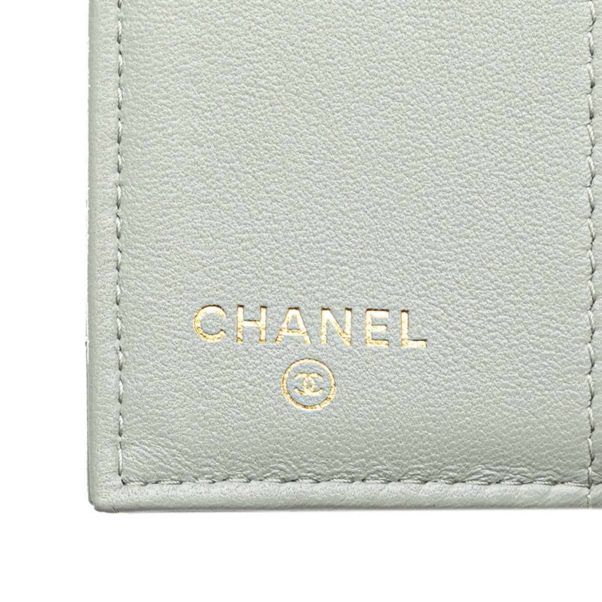 Chanel Gray Leather Wallet (Tri-Fold) (Pre-Owned)