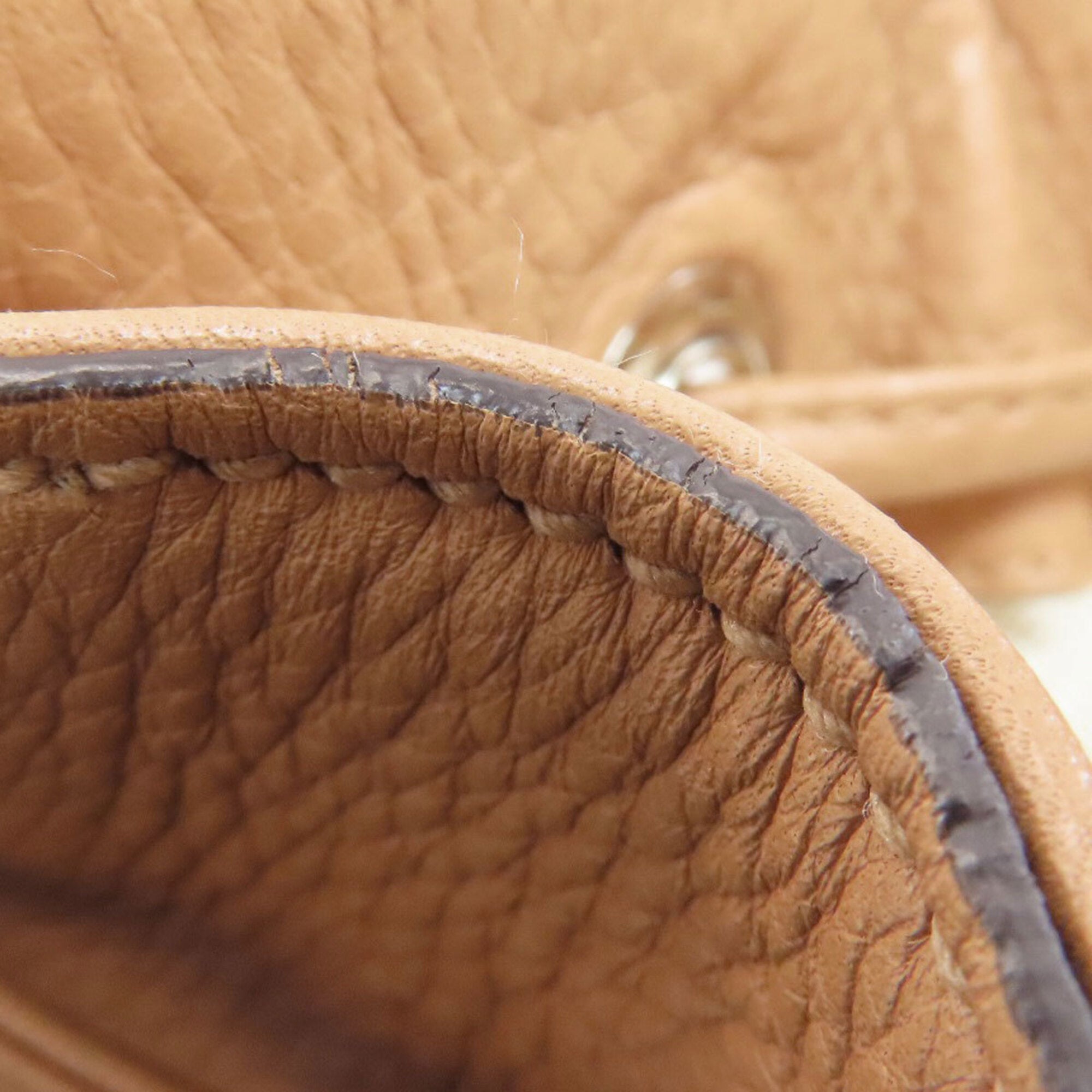 Gucci Beige Leather Backpack (Pre-Owned)