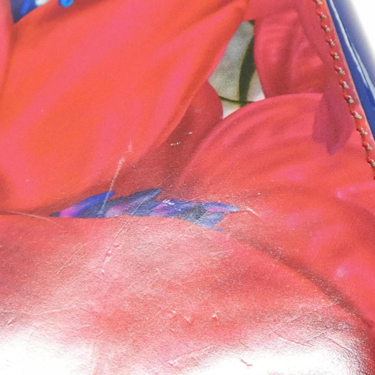 Christian Dior Blue Red Color Leather Handbag (Pre-Owned)