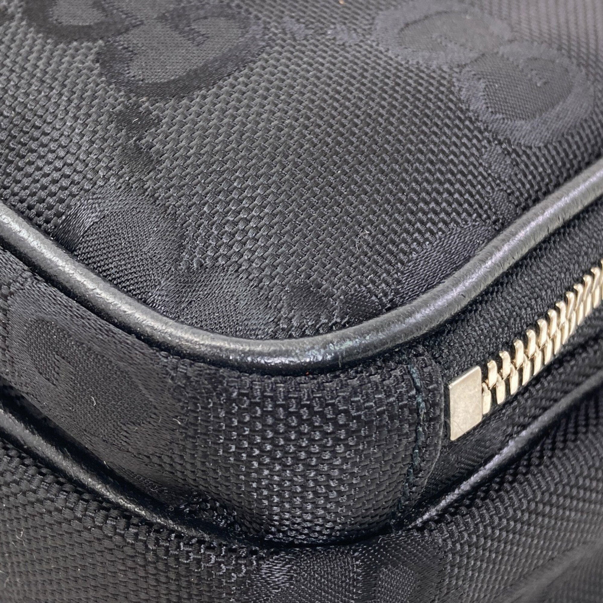 Gucci Black Canvas Shoulder Bag (Pre-Owned)