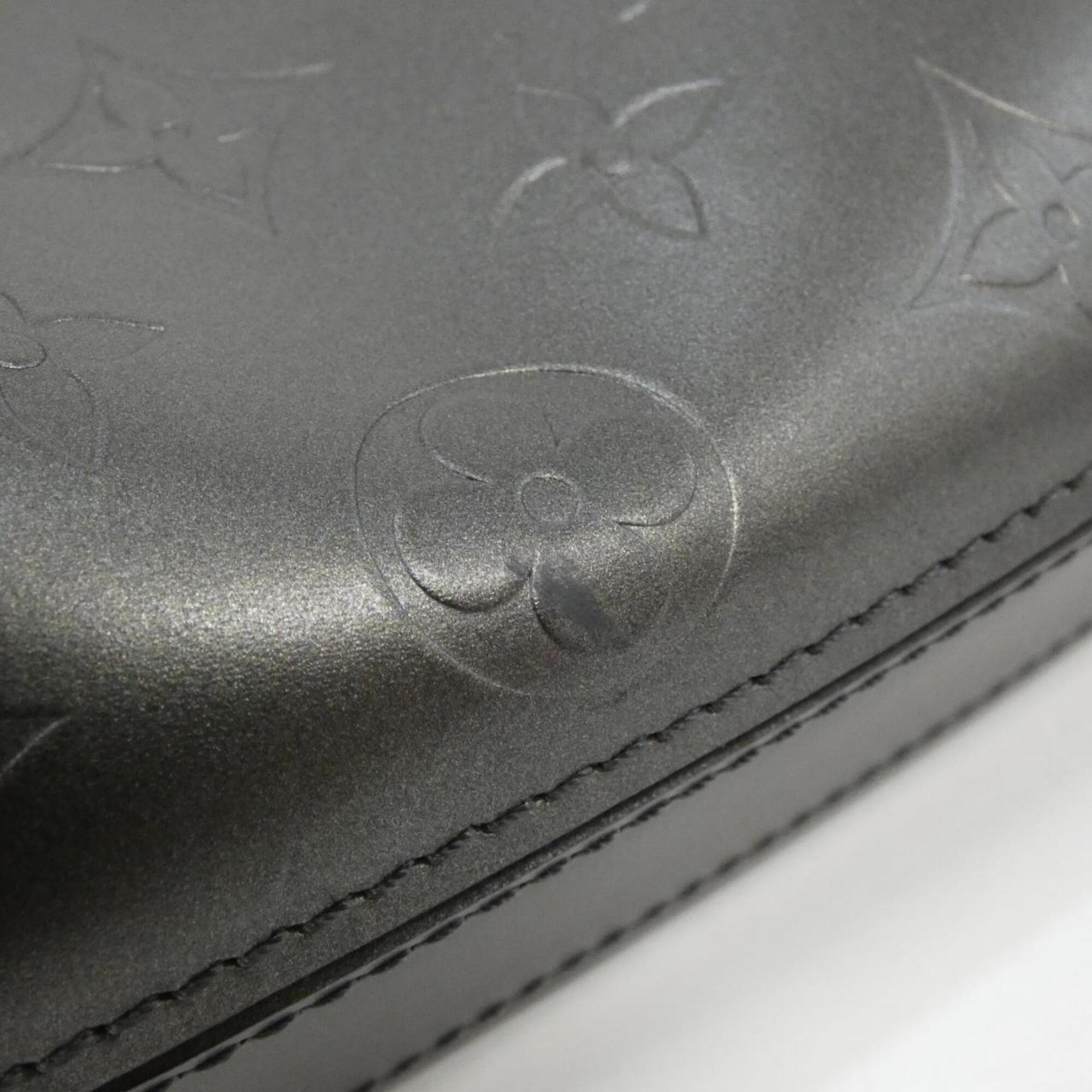 Louis Vuitton Black Leather Shoulder Bag (Pre-Owned)