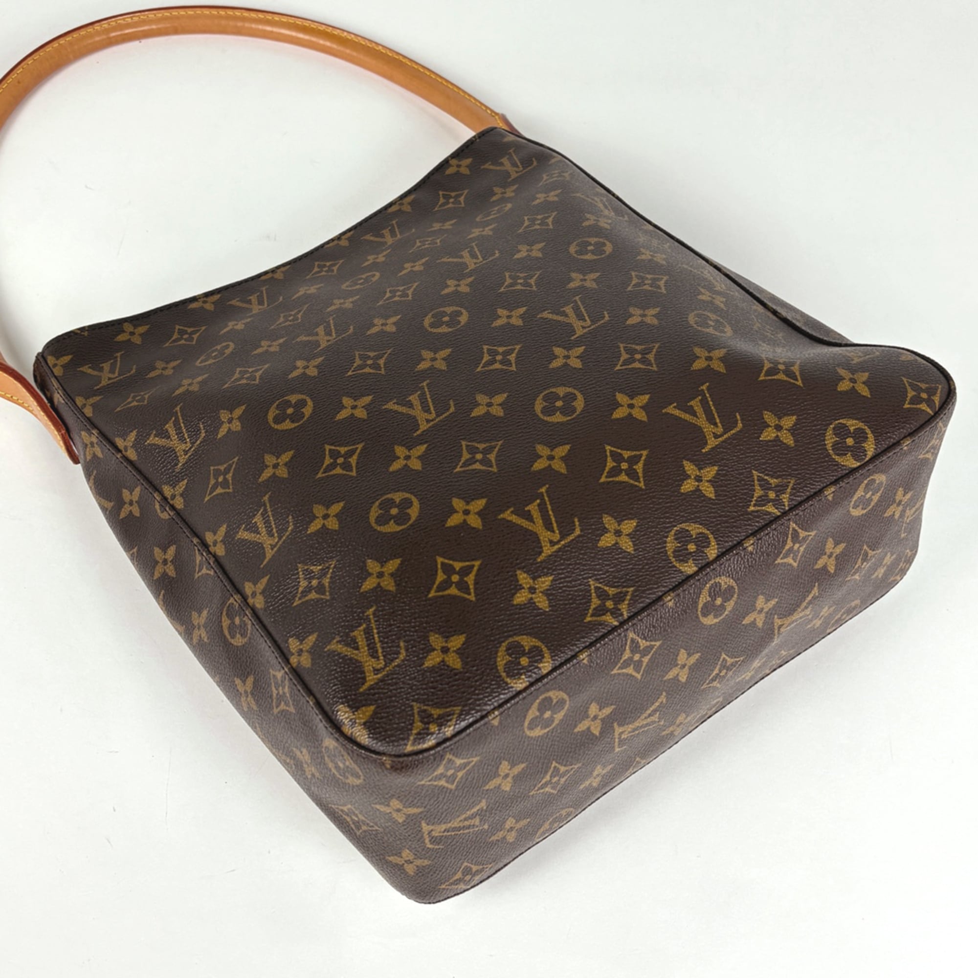Louis Vuitton Brown Monogram Monogram Shoulder Bag (Pre-Owned)