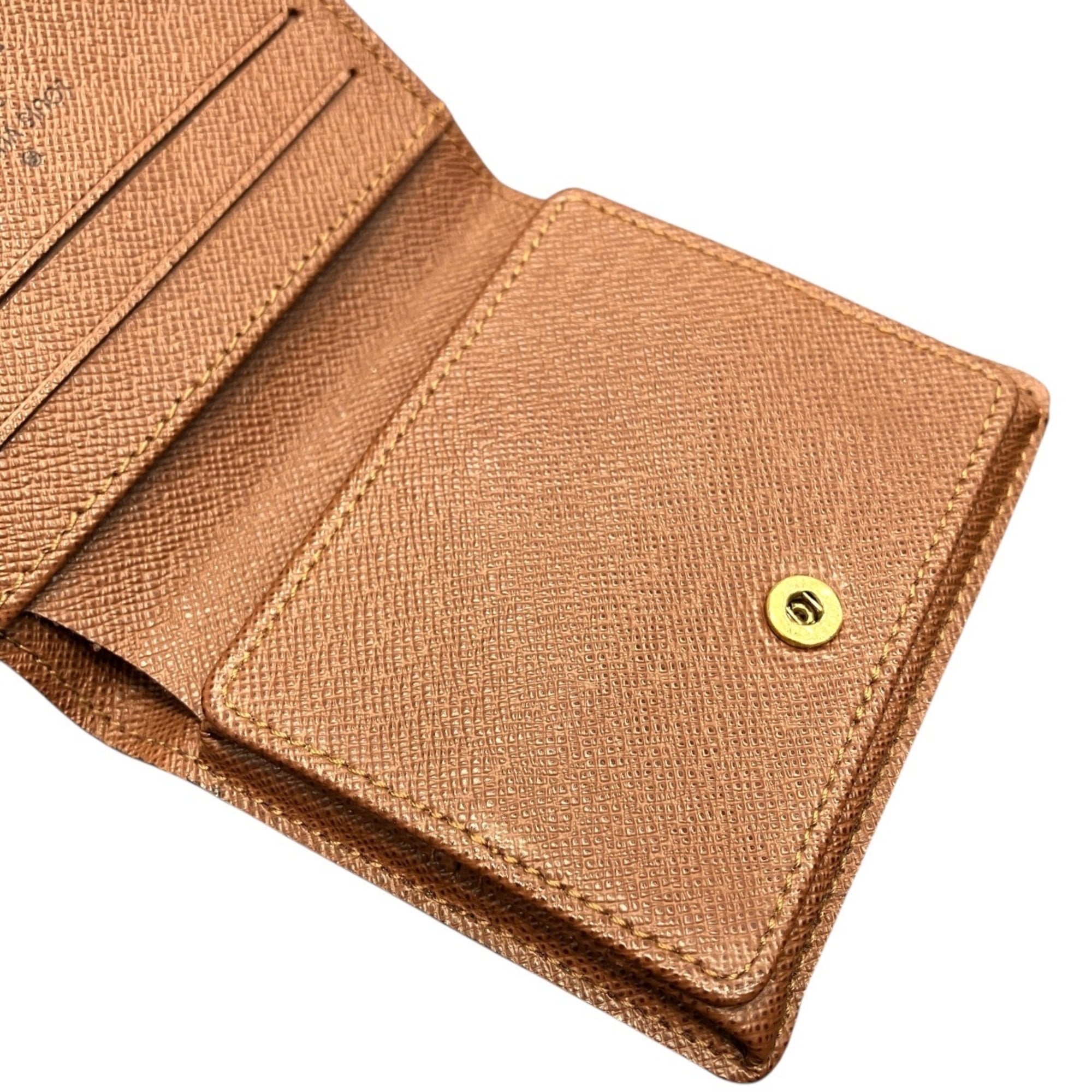 Louis Vuitton Monogram Monogram Wallet (Bi-Fold) (Pre-Owned)