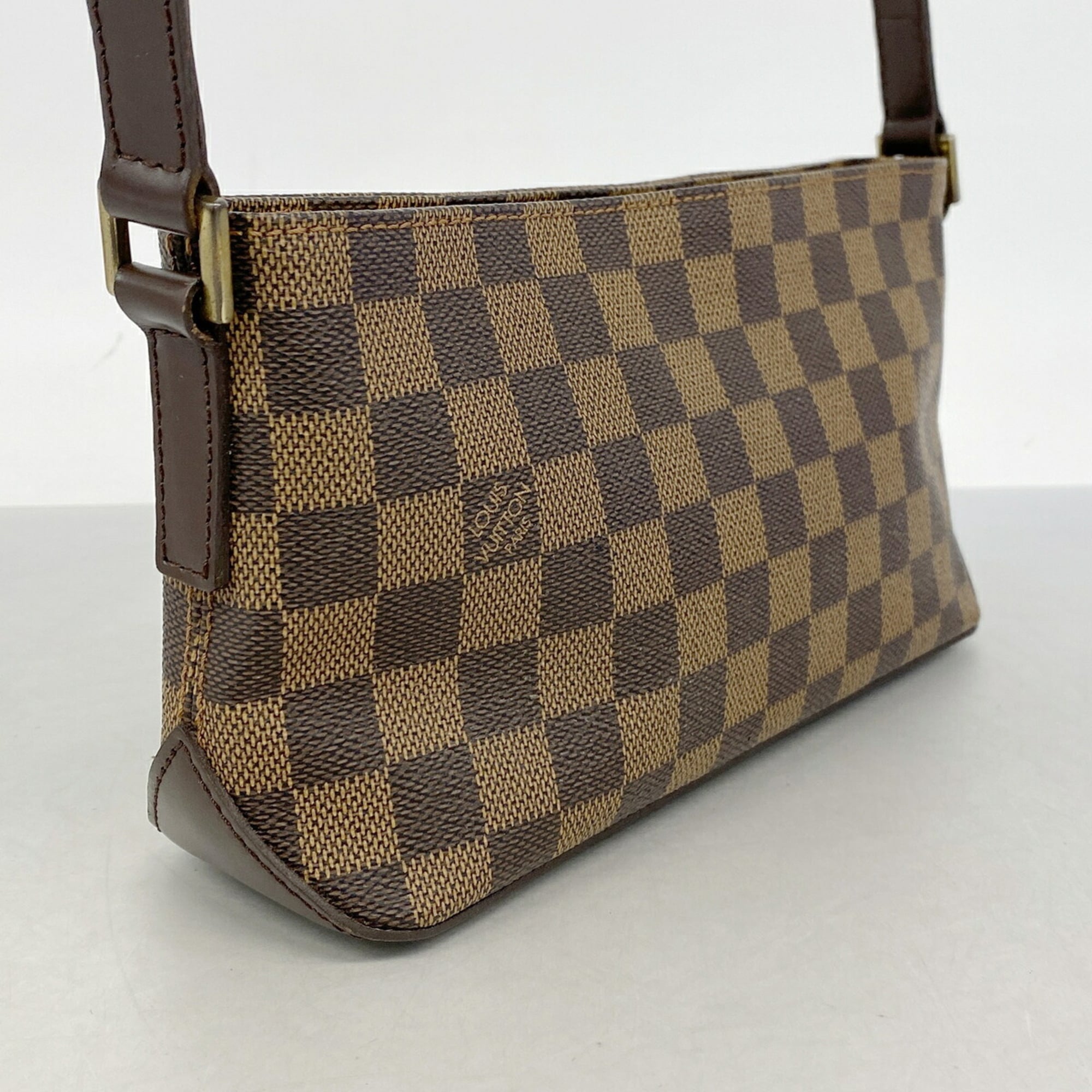 Louis Vuitton Ebene Shoulder Bag (Pre-Owned)