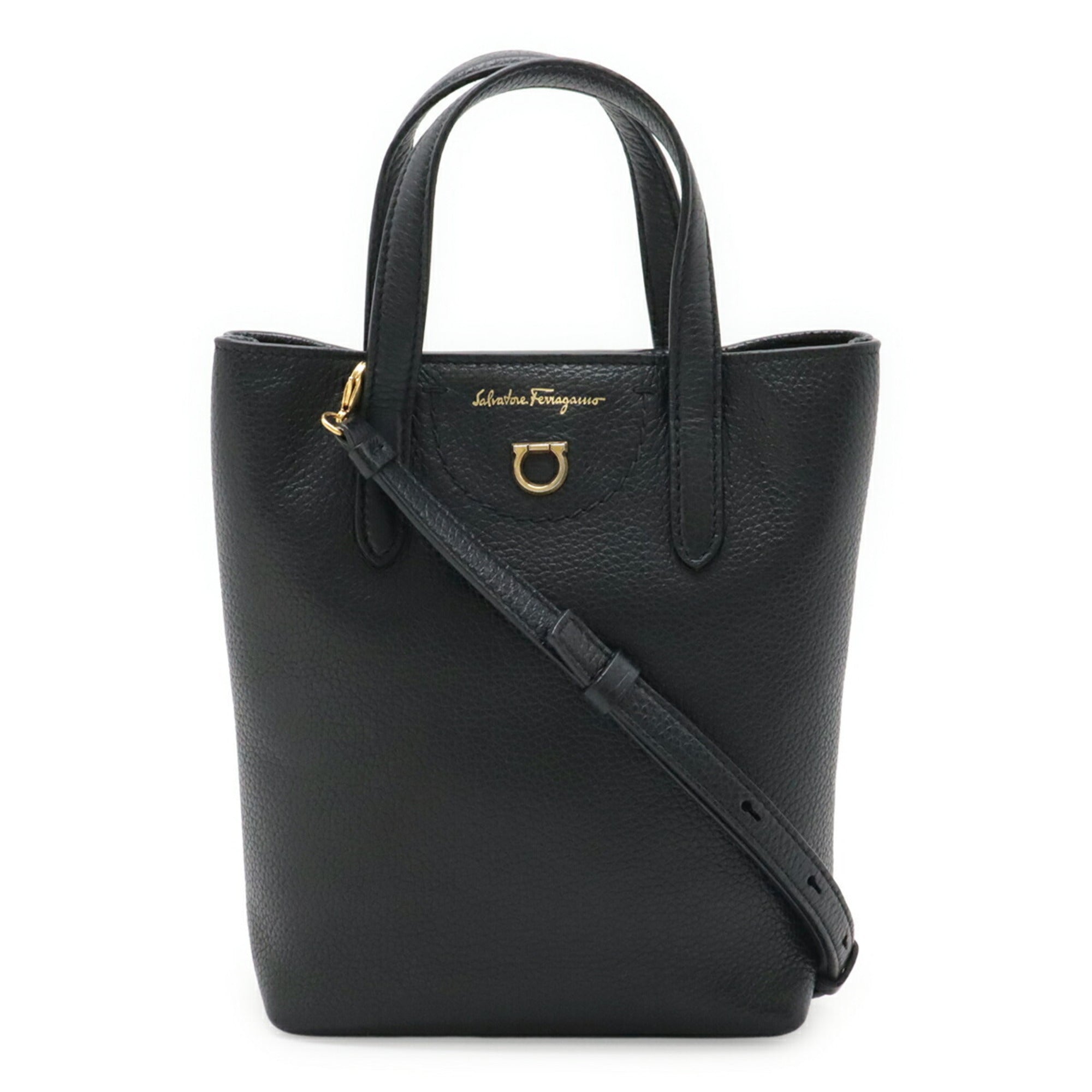 Salvatore Ferragamo Black Leather Handbag Shoulder Bag (Pre-Owned)