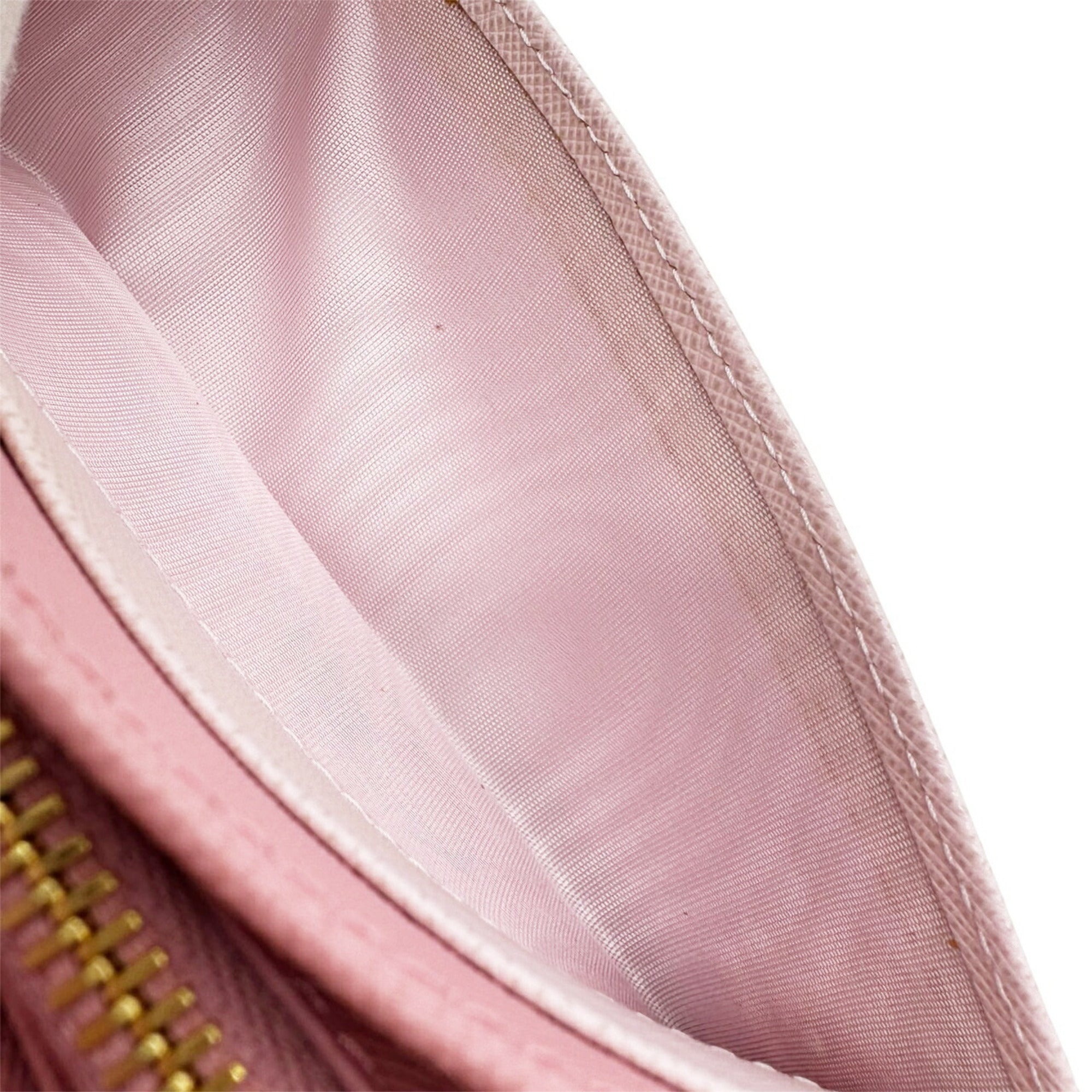 Prada Saffiano Pink Saffiano Long Wallet (Bi-Fold) (Pre-Owned)