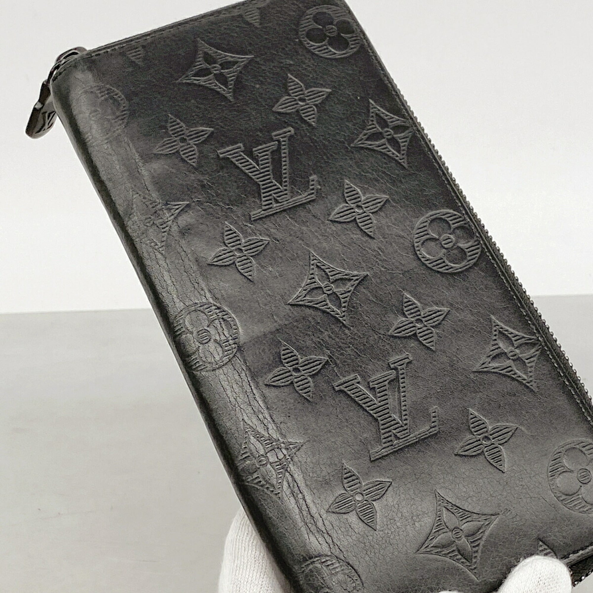 Louis Vuitton Noir Long Wallet (Bi-Fold) (Pre-Owned)