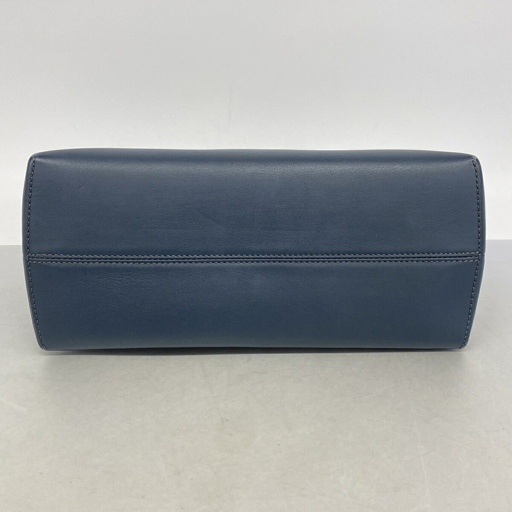 Fendi Brown Navy Leather Handbag (Pre-Owned)