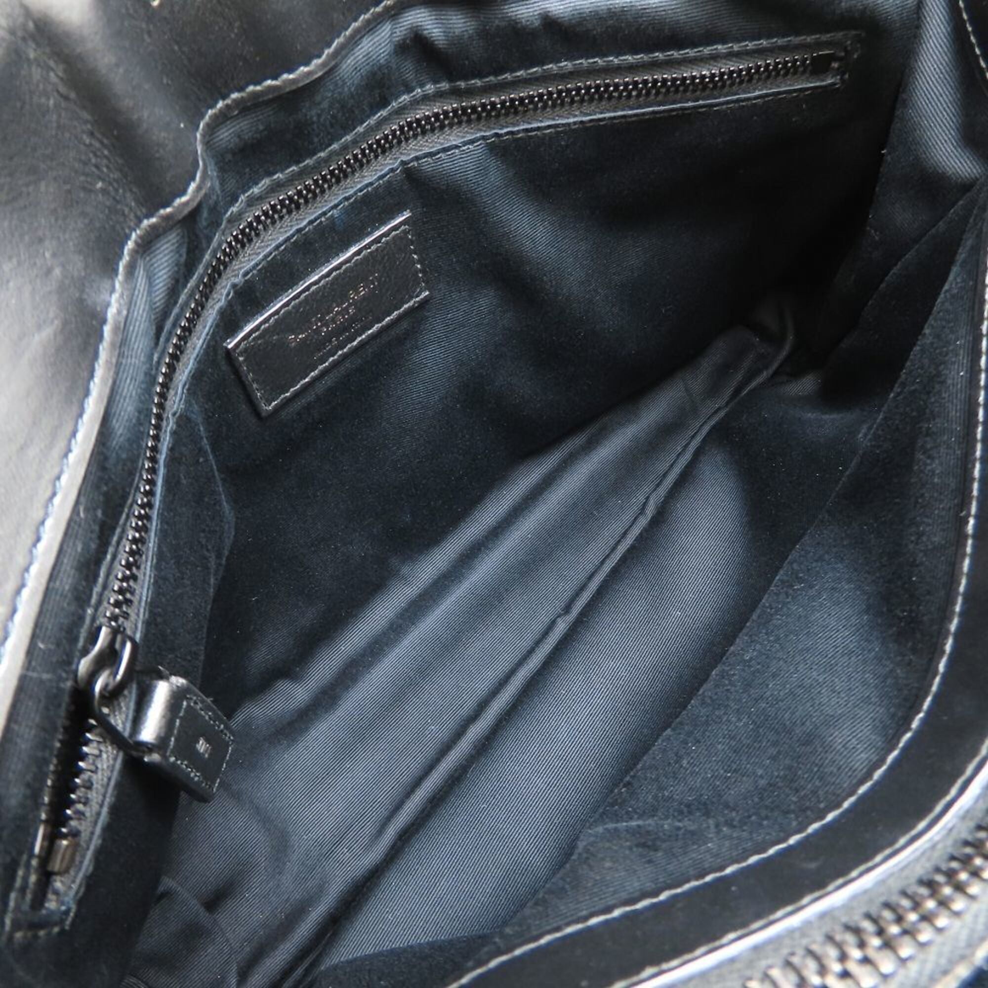 Yves Saint Laurent Black Leather Shoulder Bag (Pre-Owned)