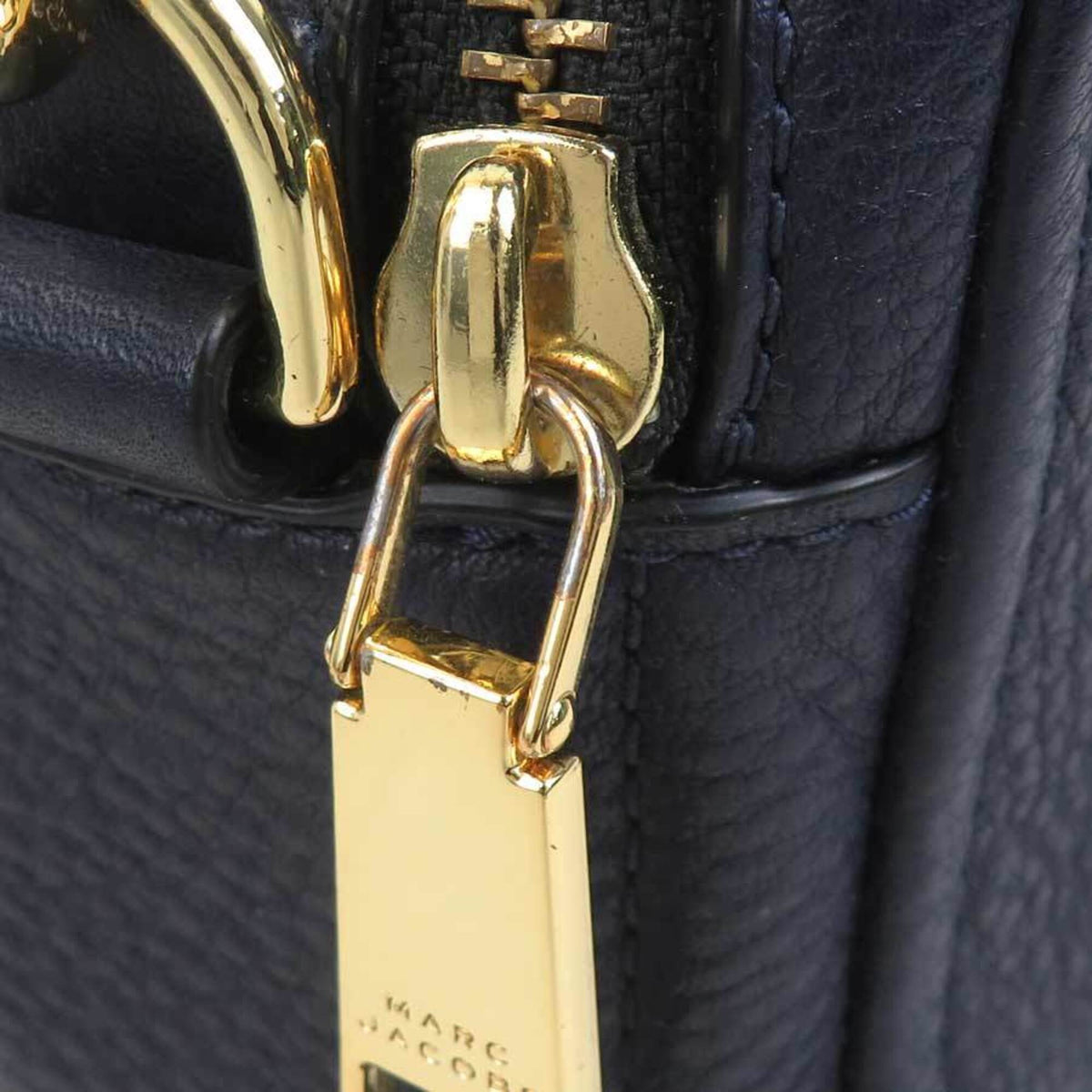 Marc Jacobs Navy Leather Handbag (Pre-Owned)