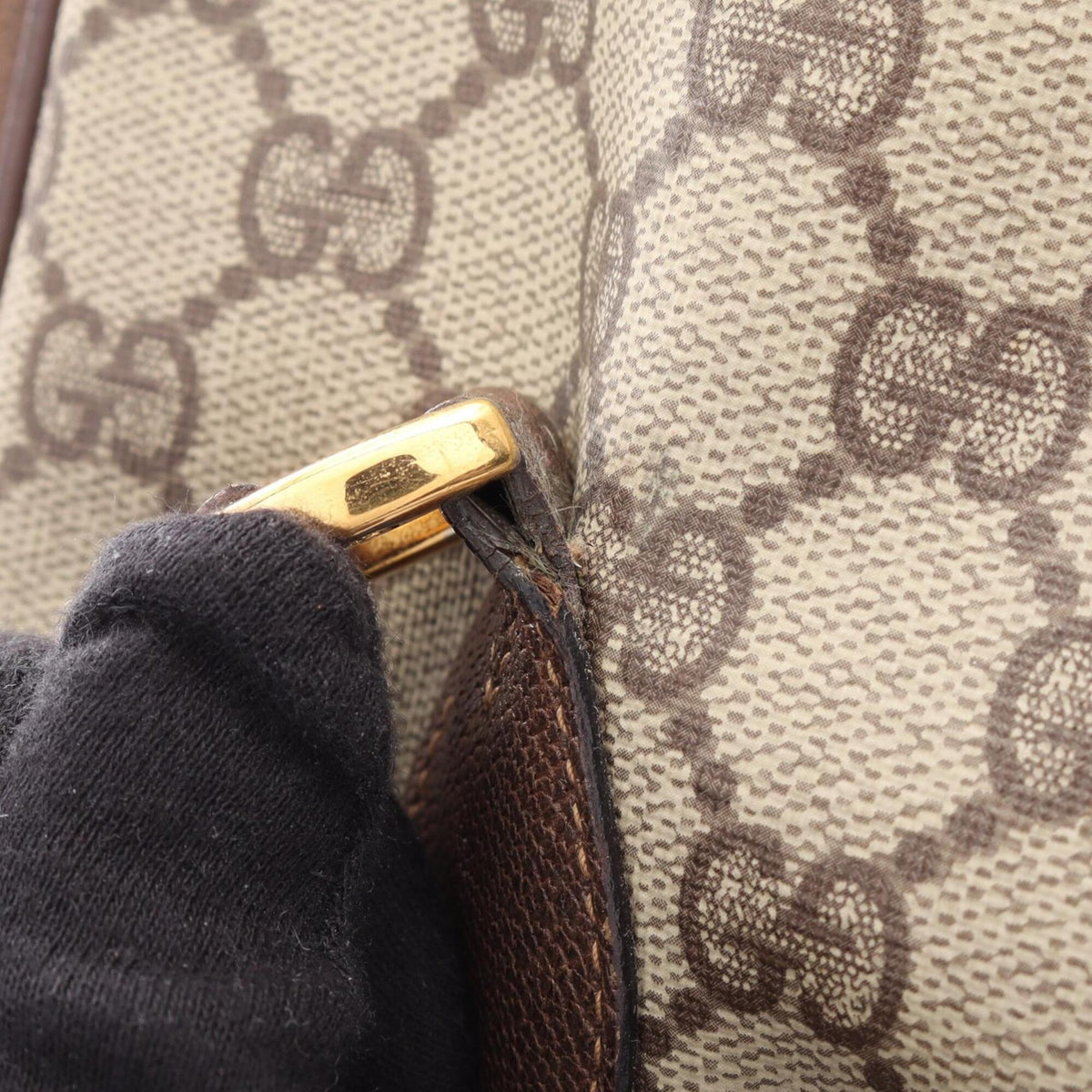 Gucci Beige Brown Gg Supreme Leather Handbag (Pre-Owned)