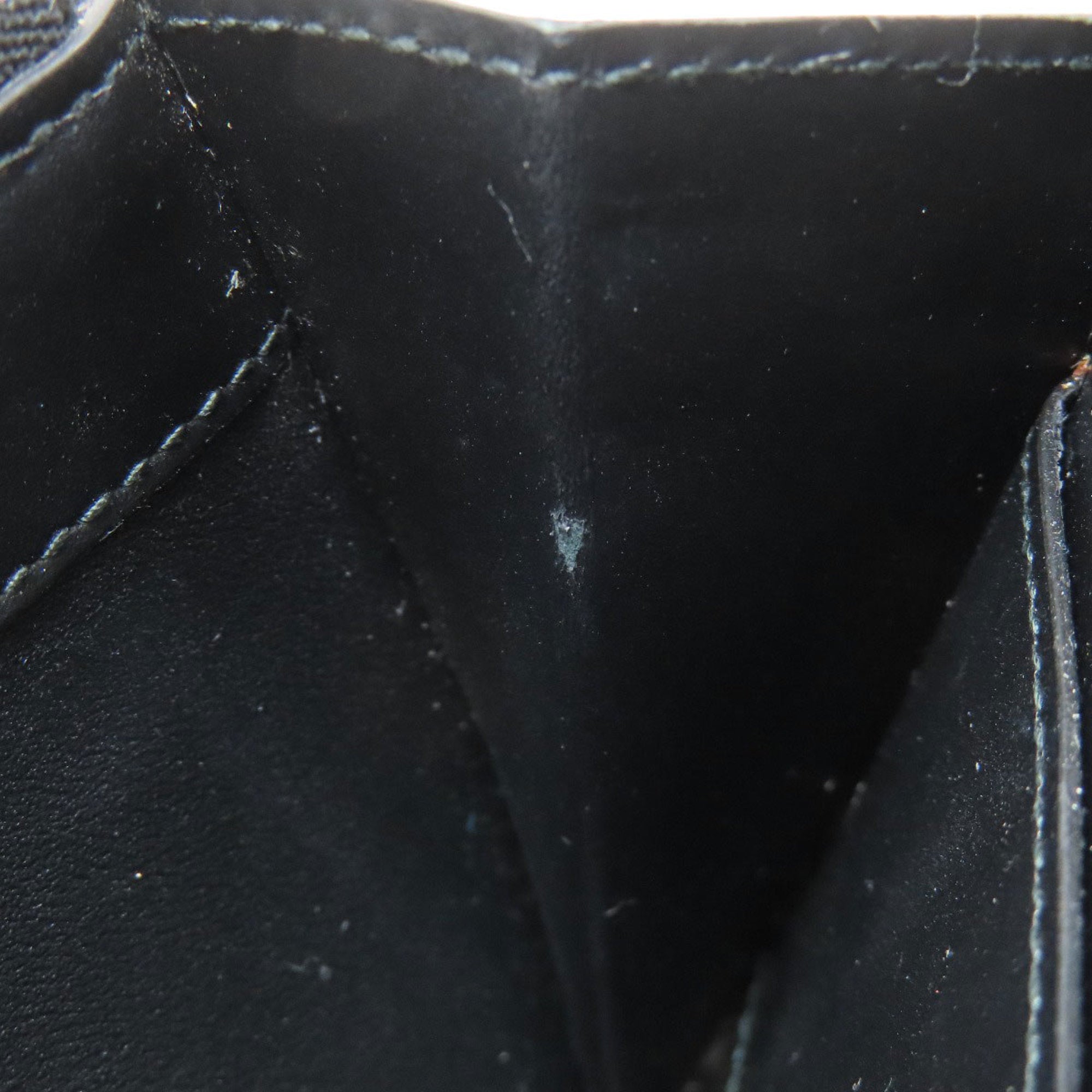 Bvlgari Black Leather Long Wallet (Bi-Fold) (Pre-Owned)