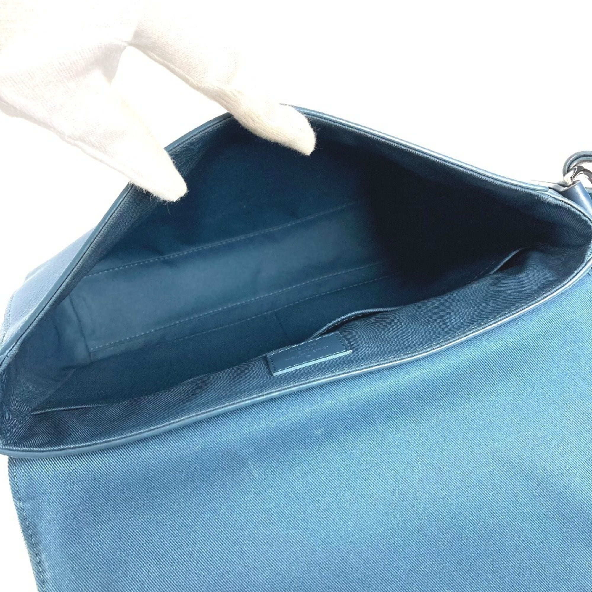 Louis Vuitton Navy Leather Shoulder Bag (Pre-Owned)