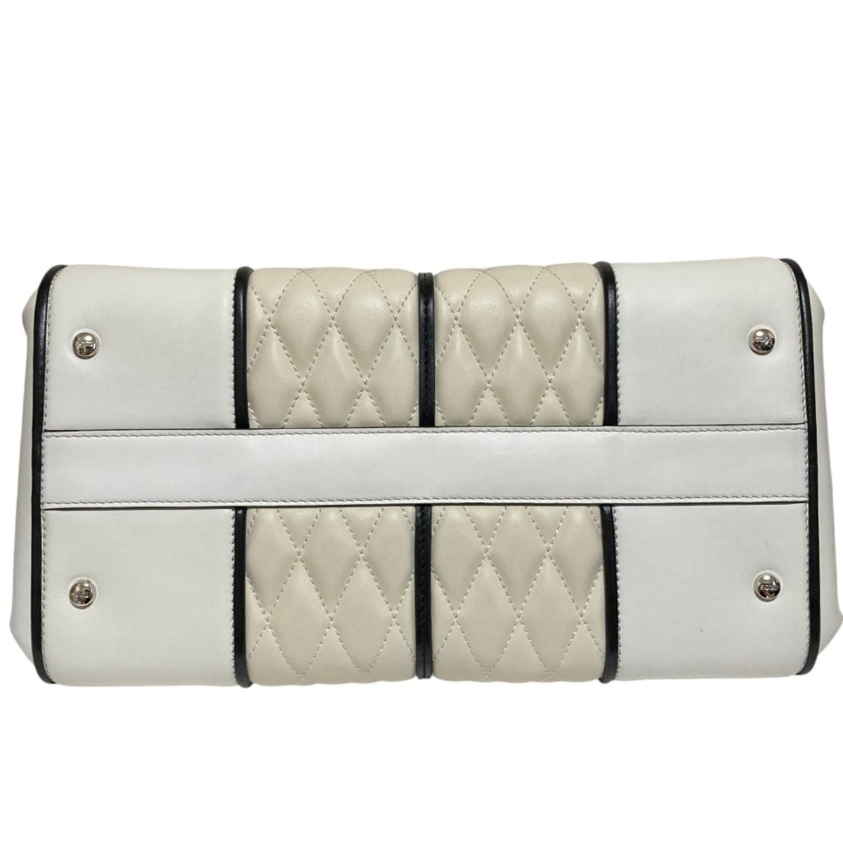Tod's White Quilting Leather Handbag Shoulder Bag (Pre-Owned)