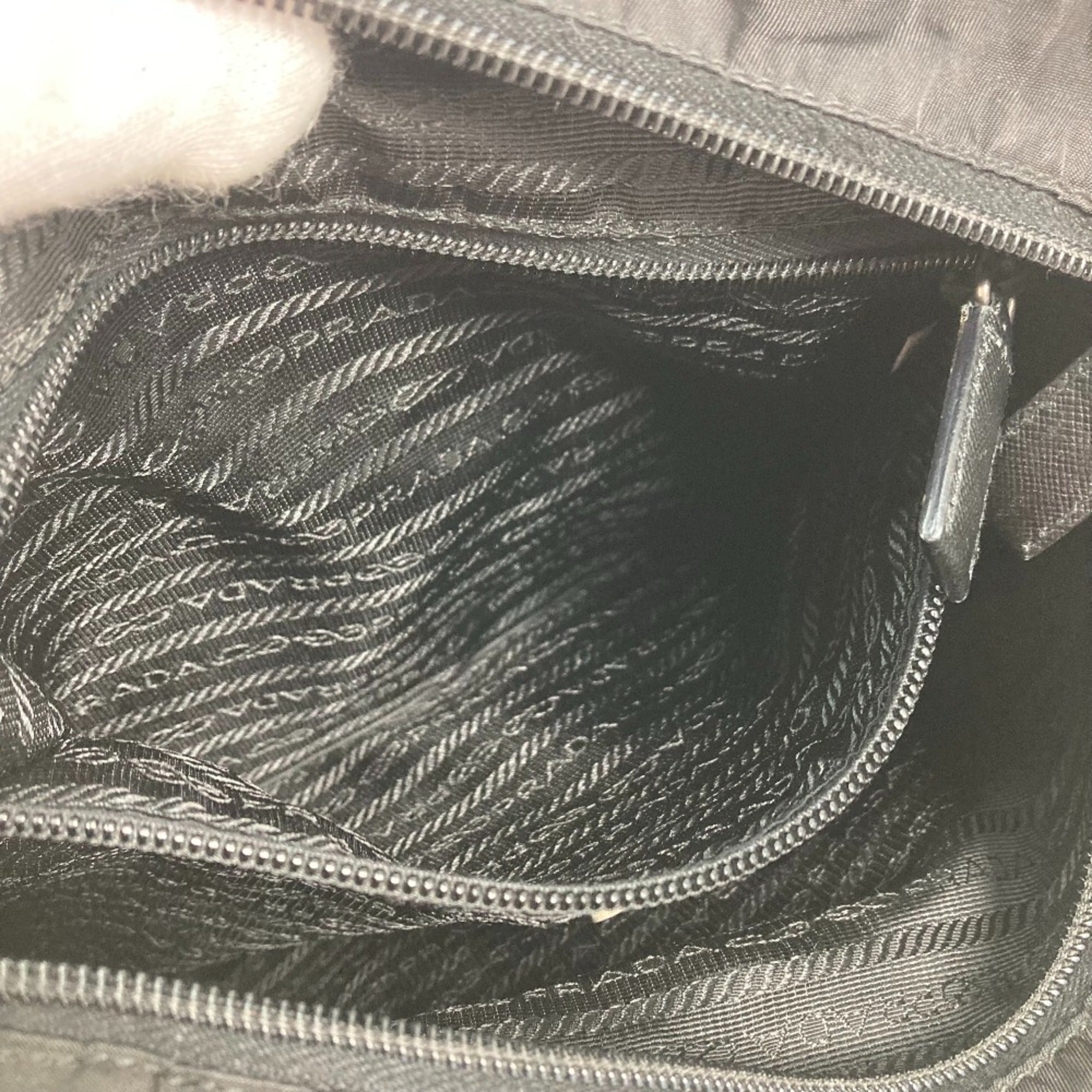Prada Black Cloth Shoulder Bag (Pre-Owned)