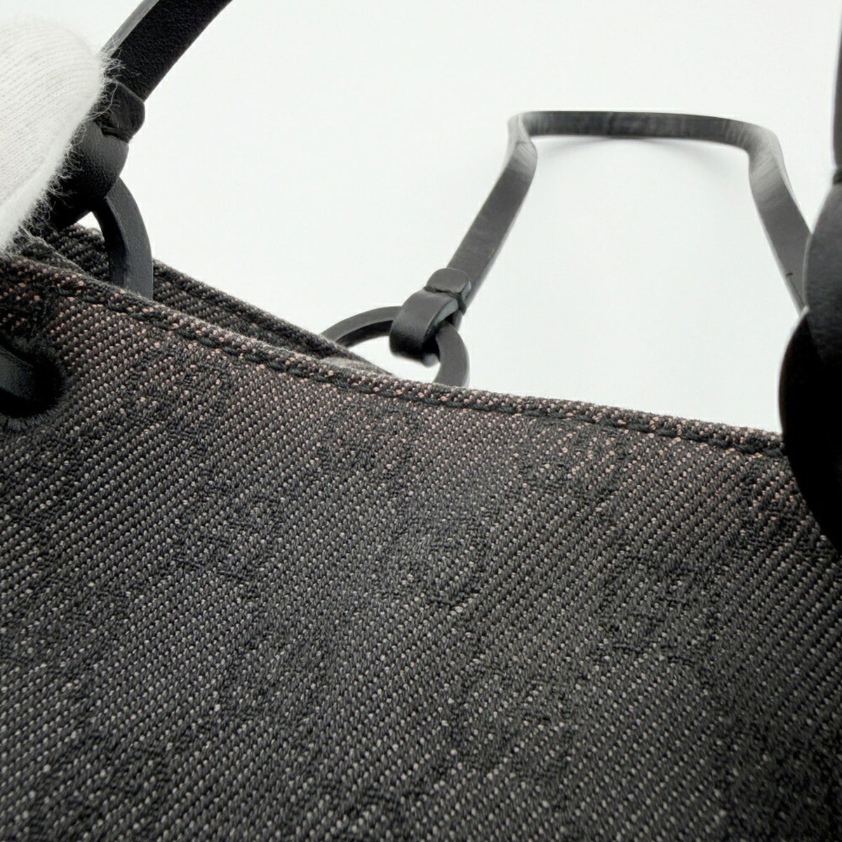 Gucci Black Gg Canvas Leather Handbag Tote Bag (Pre-Owned)