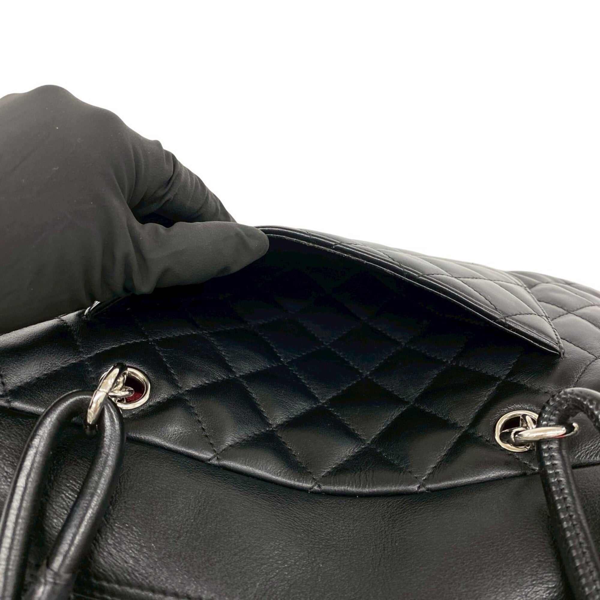 Chanel Black Leather Handbag Shoulder Bag (Pre-Owned)