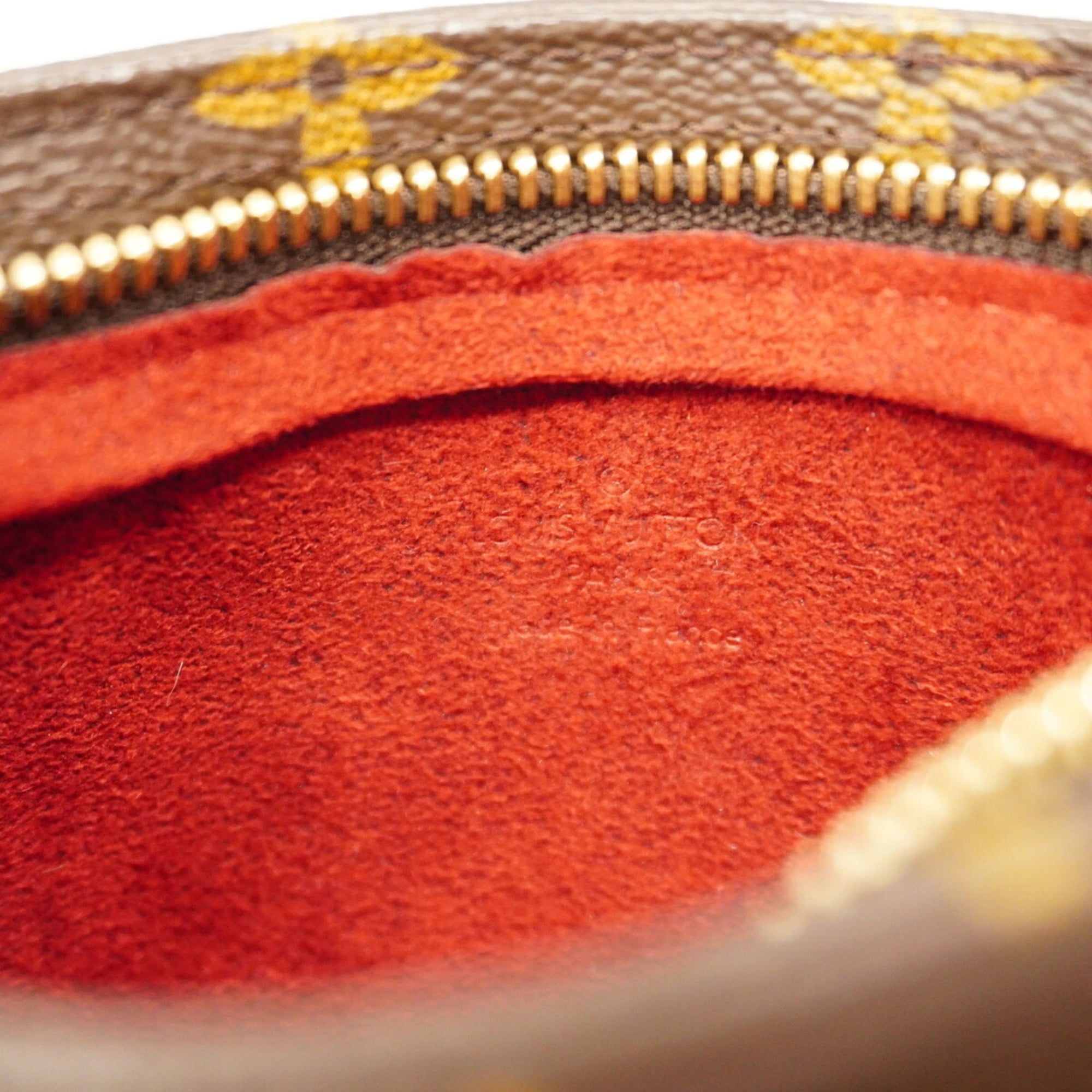 Louis Vuitton Brown Pouch (Pre-Owned)