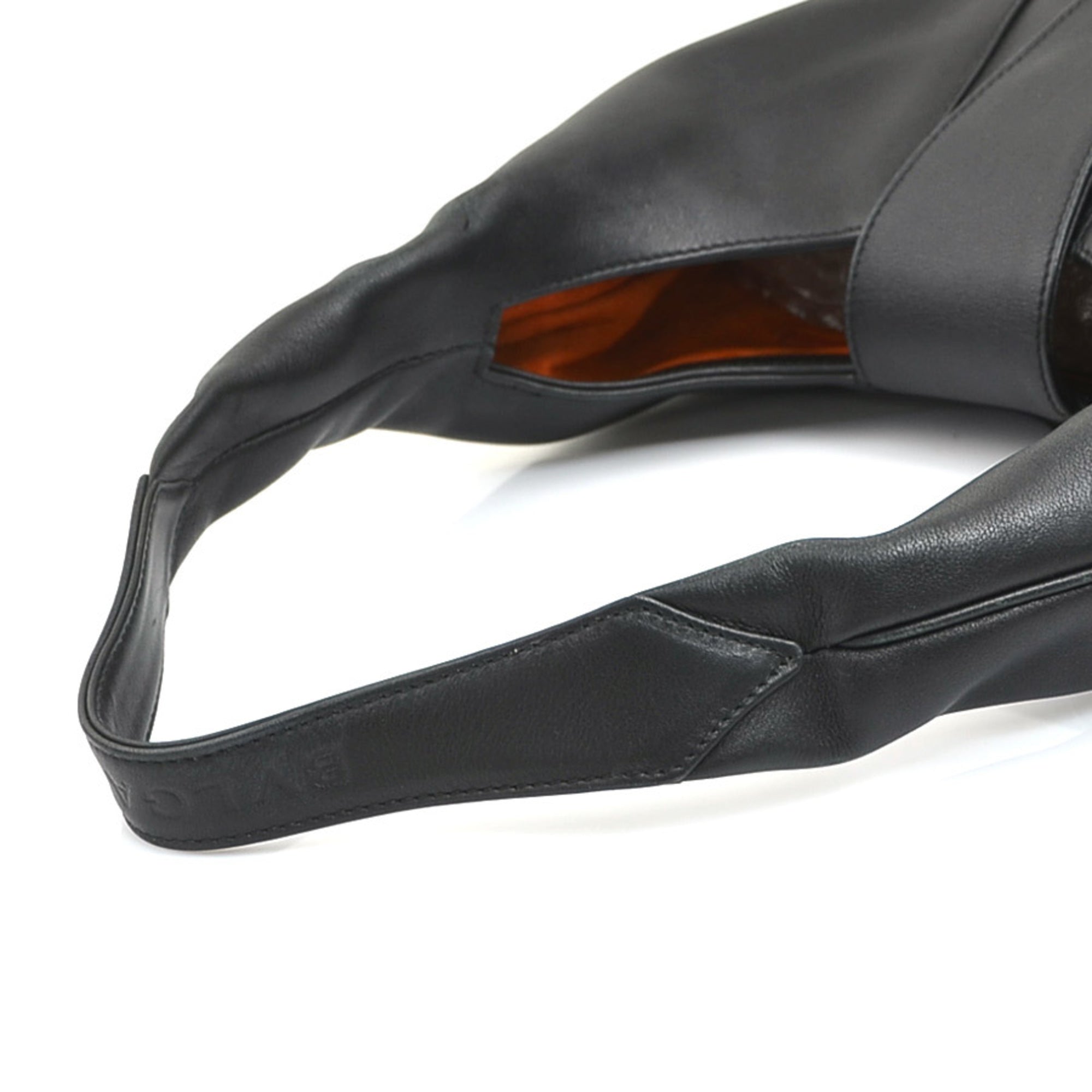 Bvlgari Black Leather Shoulder Bag (Pre-Owned)