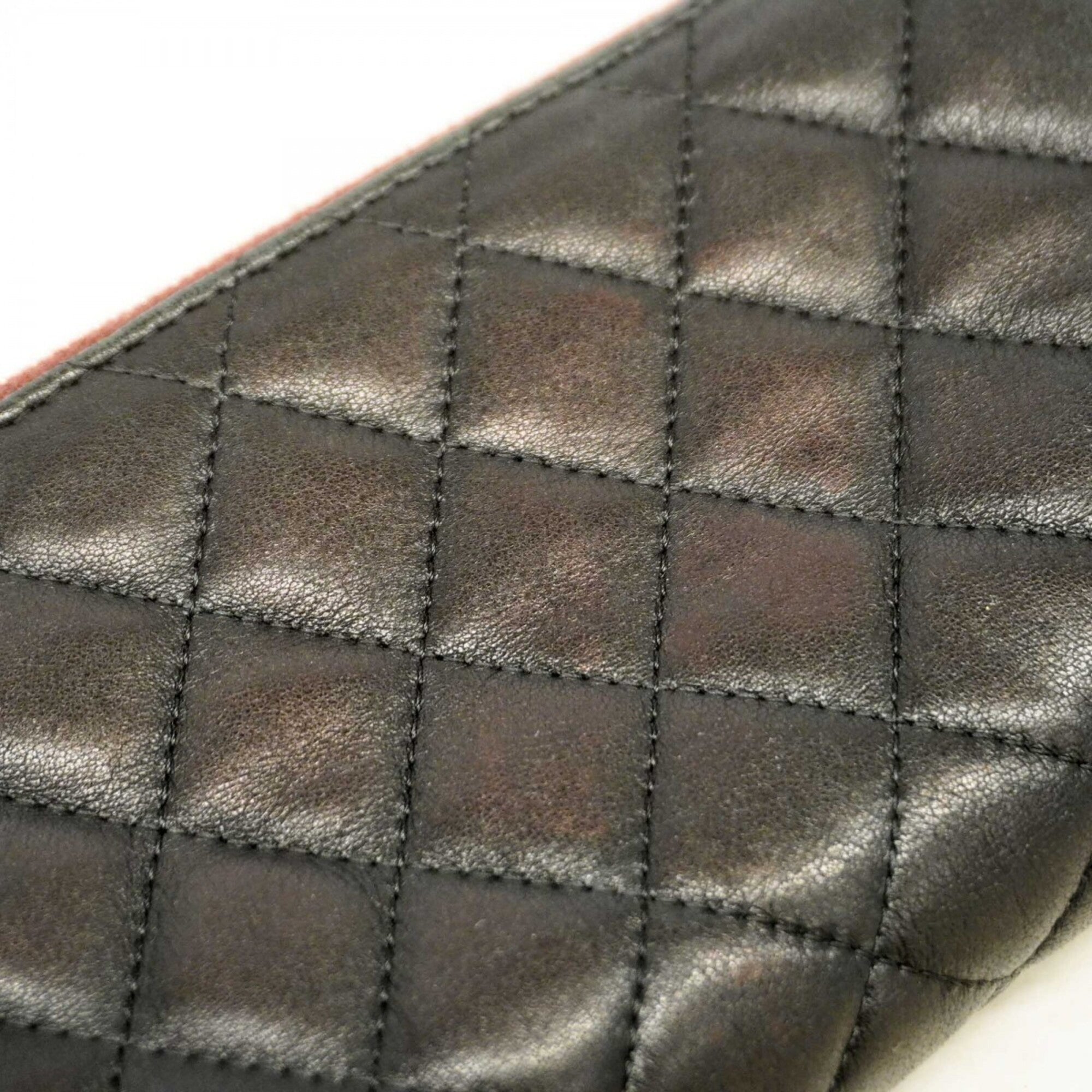 Chanel Black Leather Pouch (Pre-Owned)