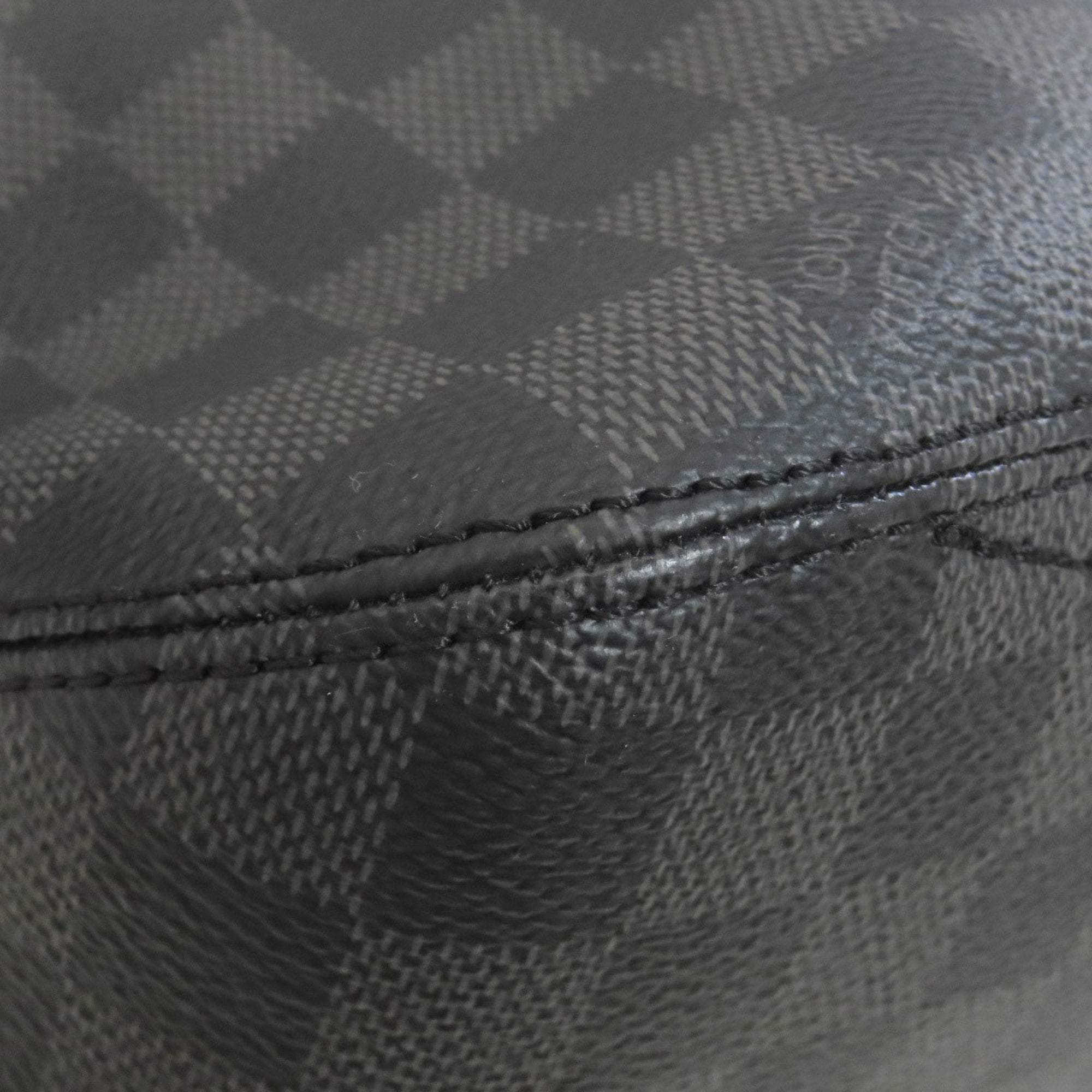 Louis Vuitton Black Damier Canvas Shoulder Bag (Pre-Owned)