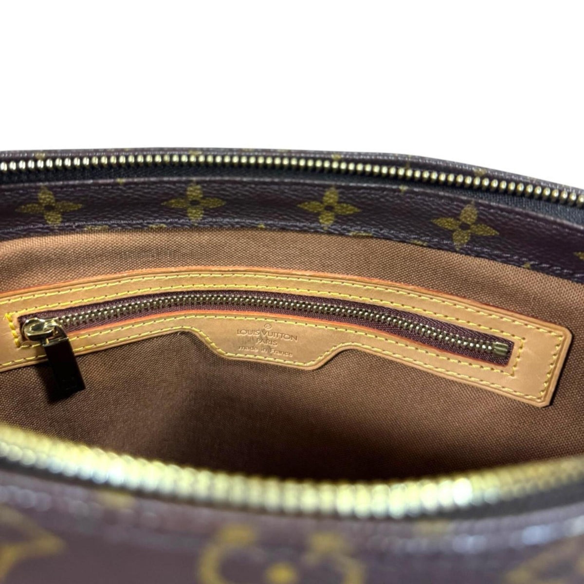 Louis Vuitton Brown Monogram Canvas Tote Bag (Pre-Owned)